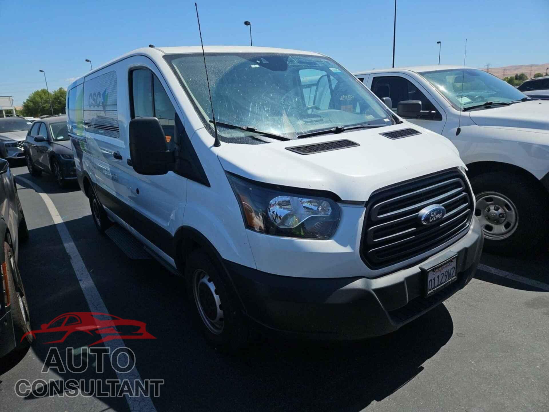FORD TRANSIT 2019 - 1FTYE1YM8KKB40189