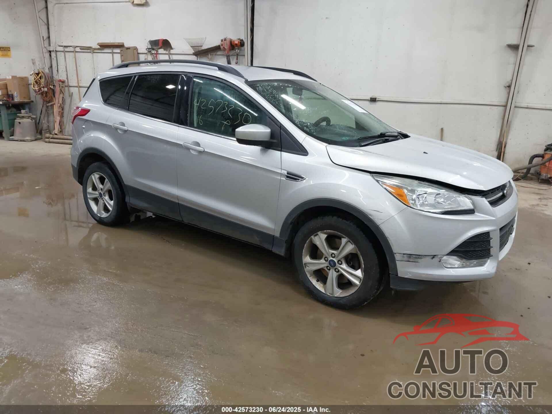 FORD ESCAPE 2016 - 1FMCU9G97GUB42774