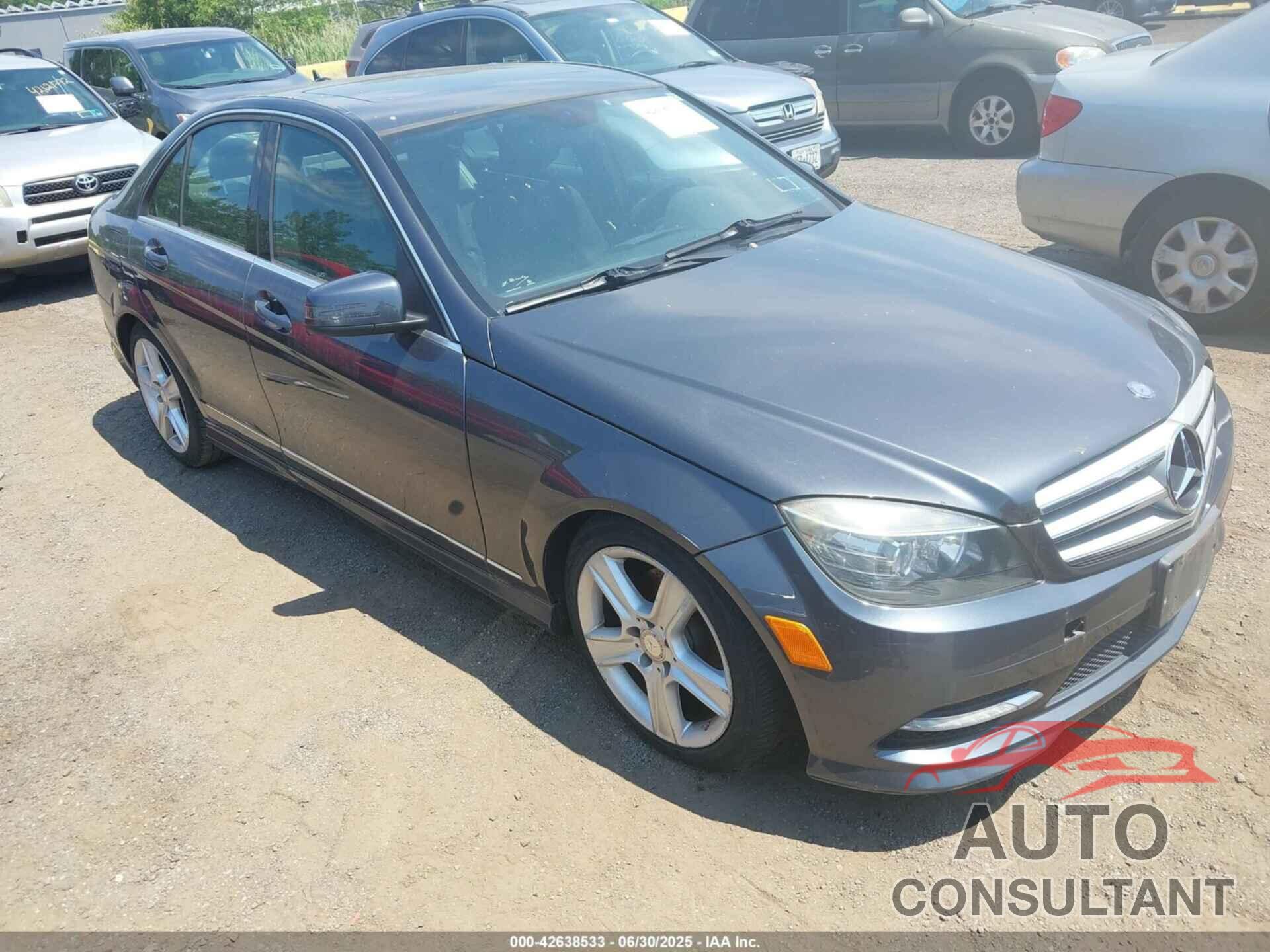 MERCEDES-BENZ C 300 2011 - WDDGF8BBXBF643455