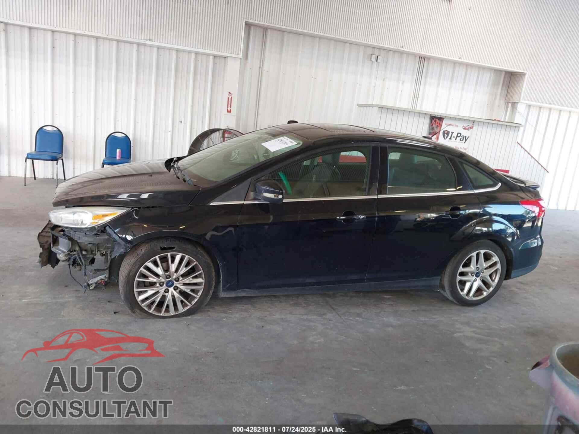 FORD FOCUS 2017 - 1FADP3J21HL228331