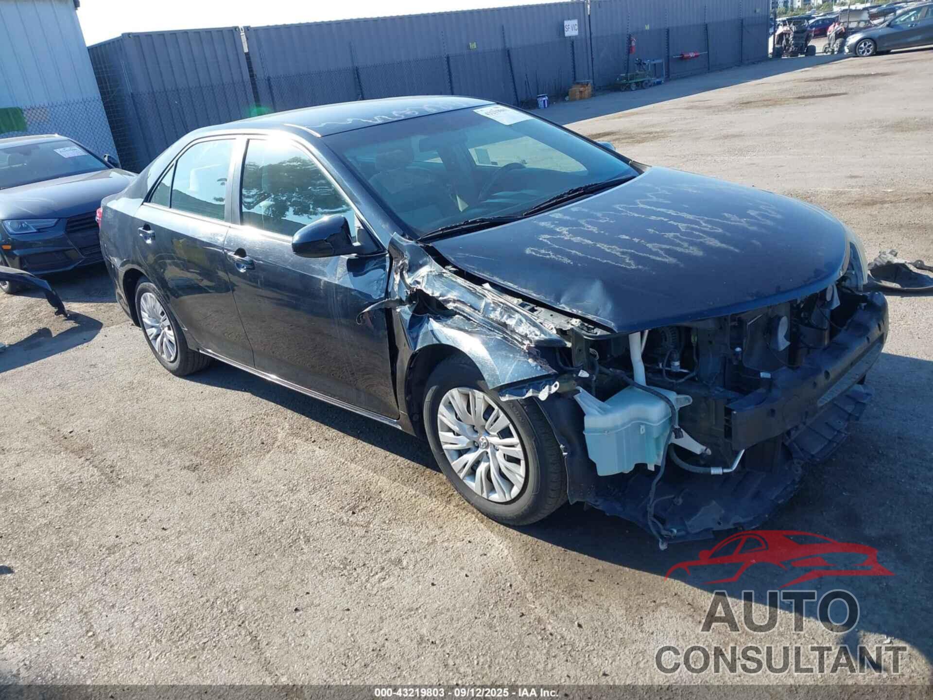 TOYOTA CAMRY 2013 - 4T4BF1FK3DR313842