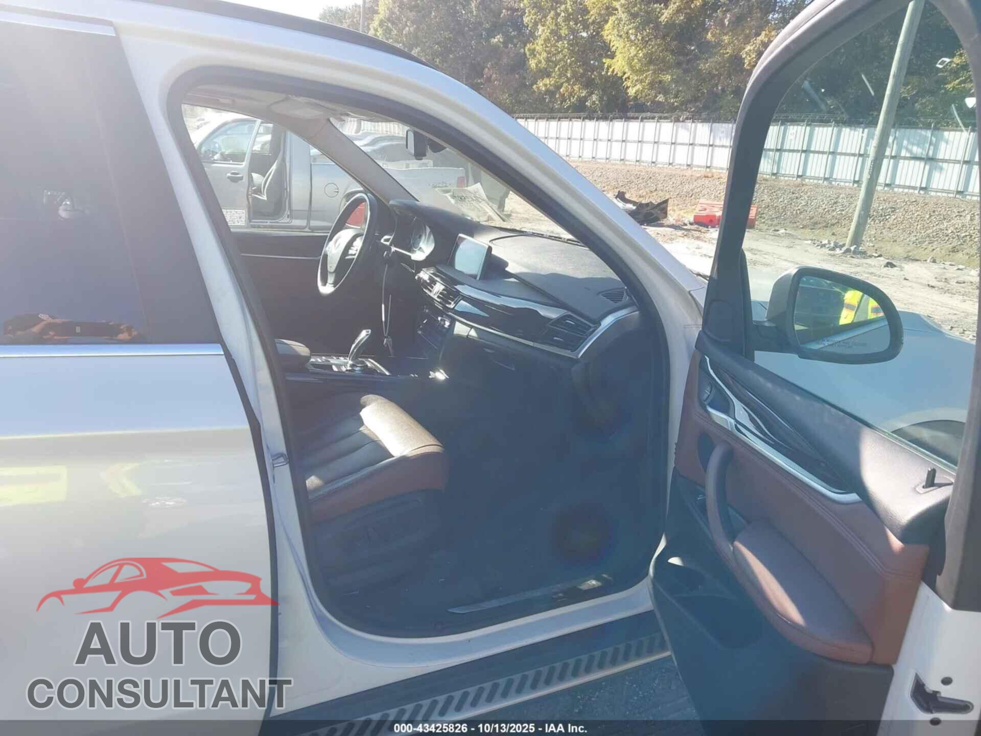 BMW X5 2014 - 5UXKR2C55E0H32764