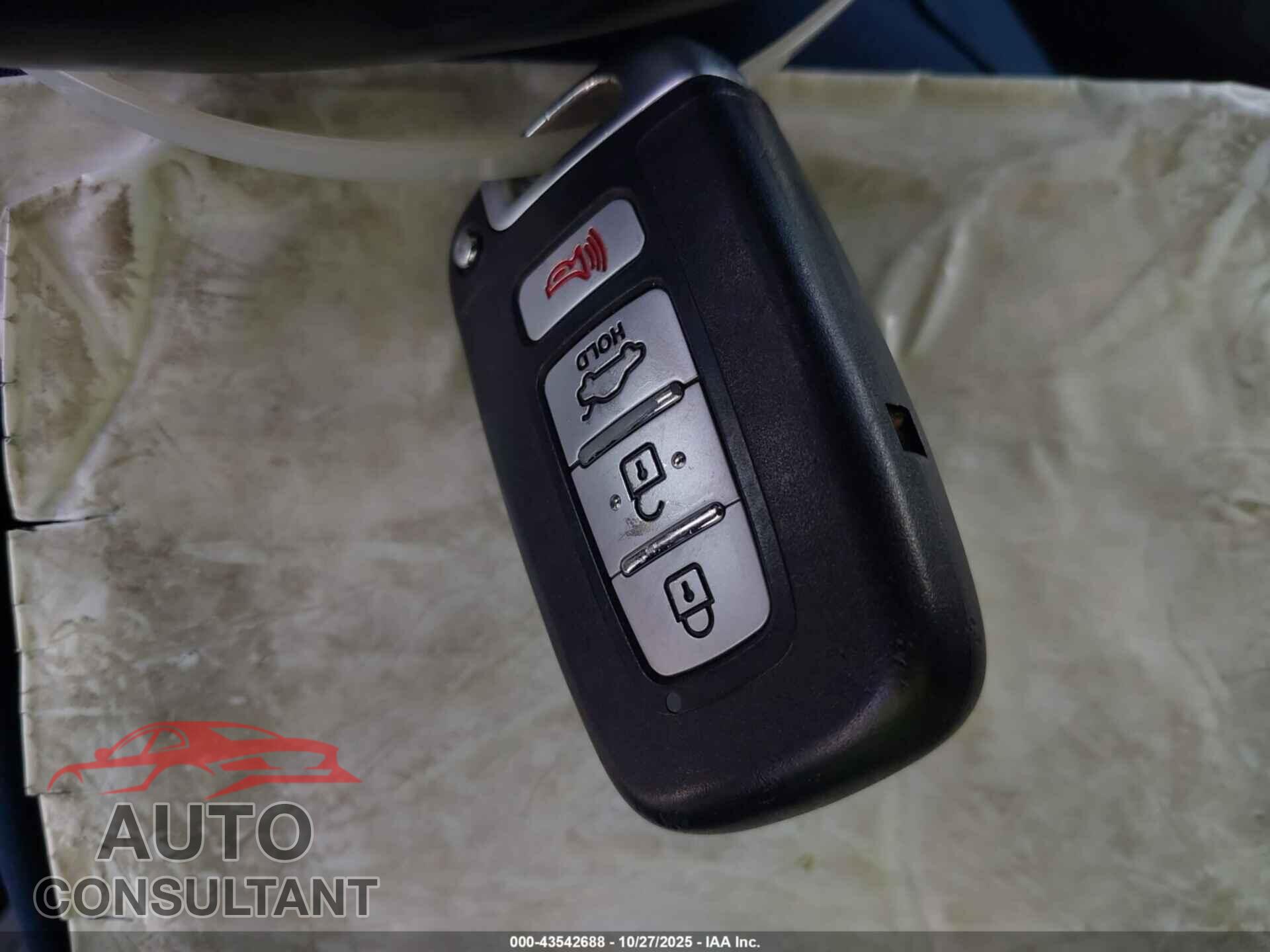 KIA OPTIMA HYBRID 2013 - KNAGM4AD8D5054910