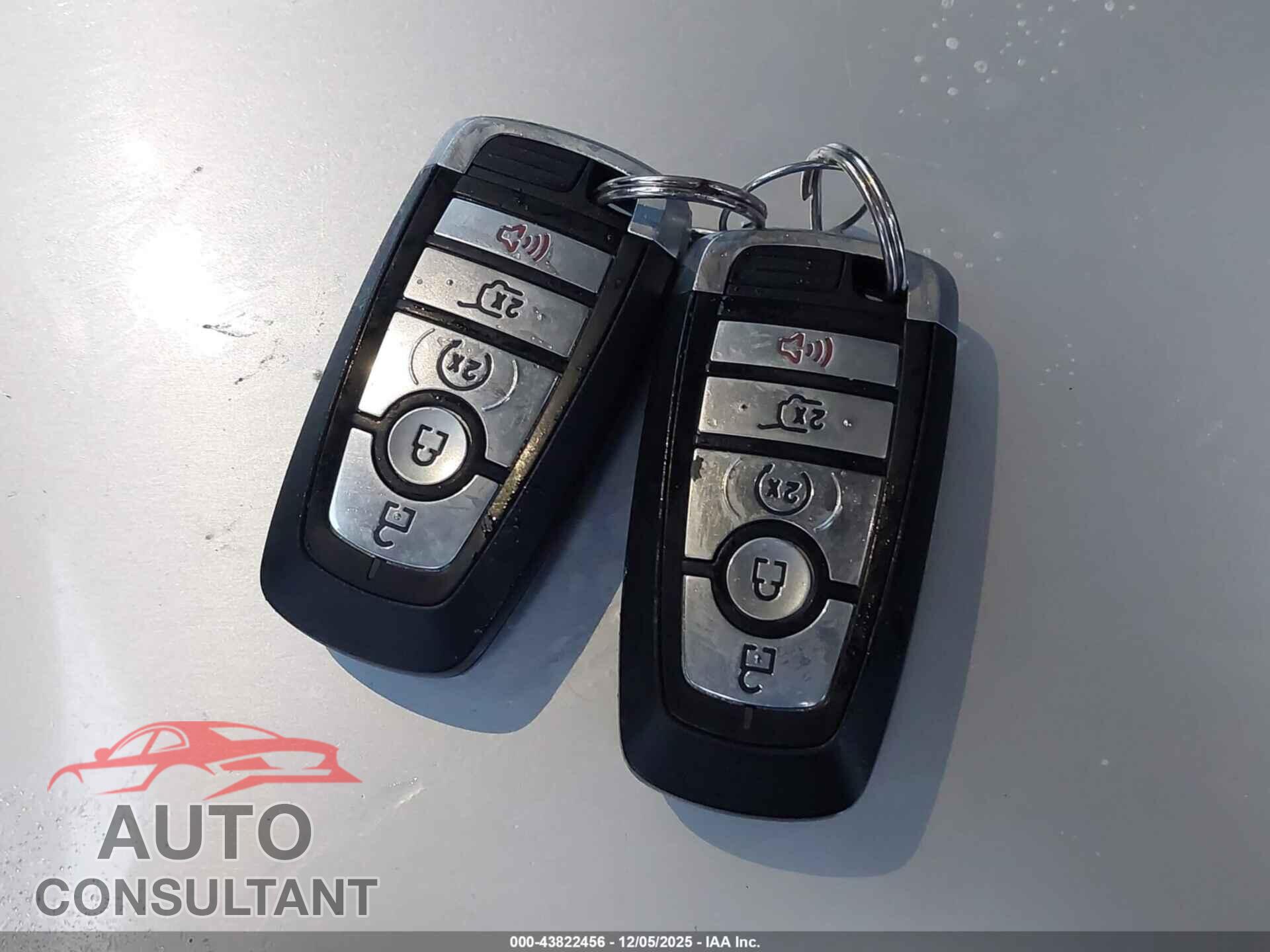 FORD EXPLORER 2022 - 1FMSK8DH5NGA07084
