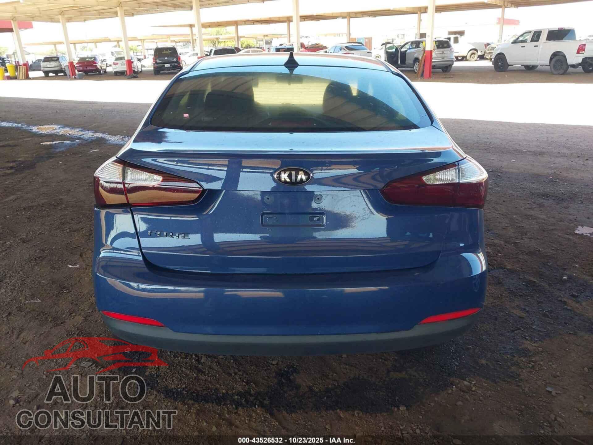 KIA FORTE 2016 - KNAFK4A66G5559237