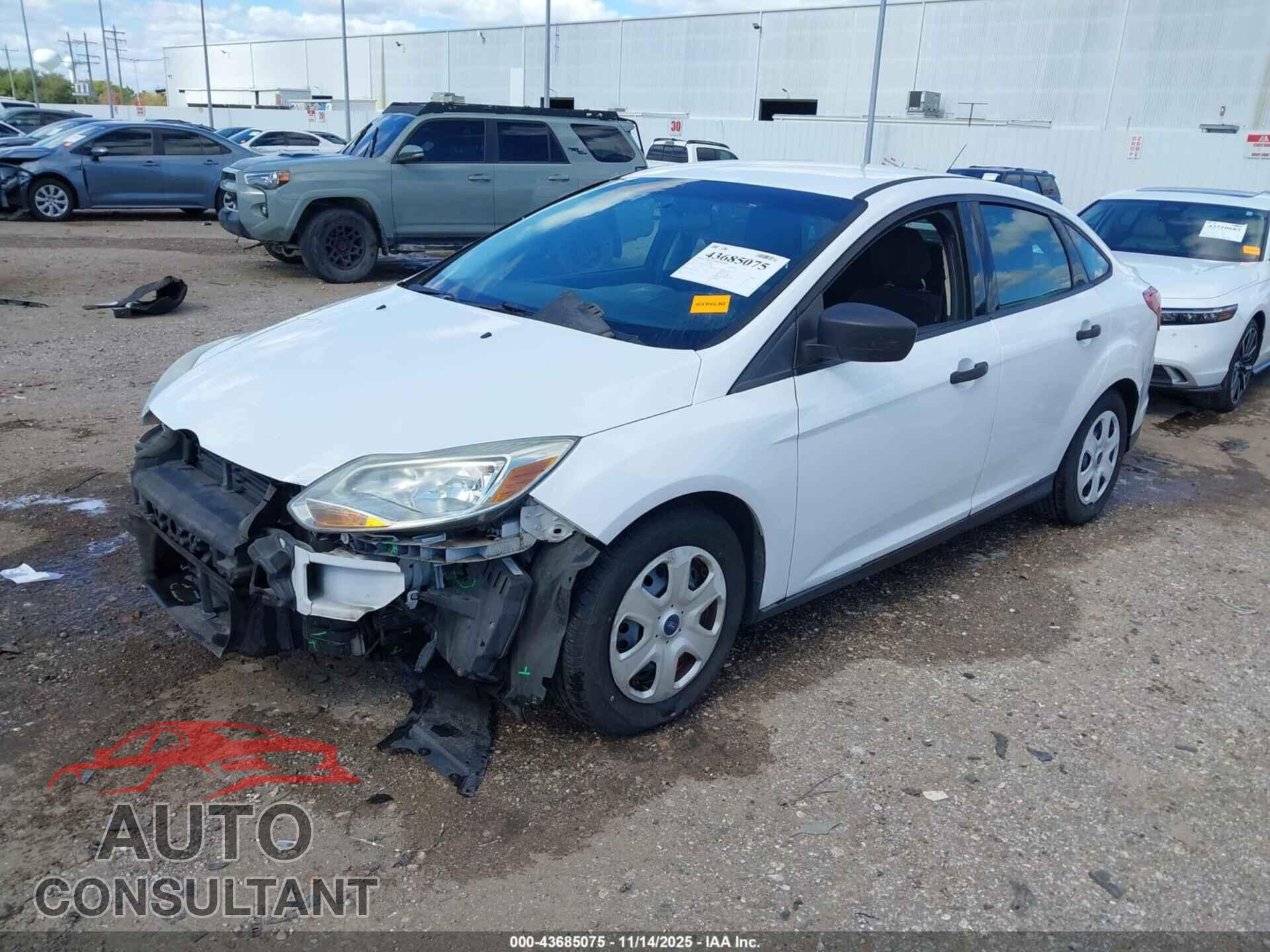 FORD FOCUS 2013 - 1FADP3E23DL372984