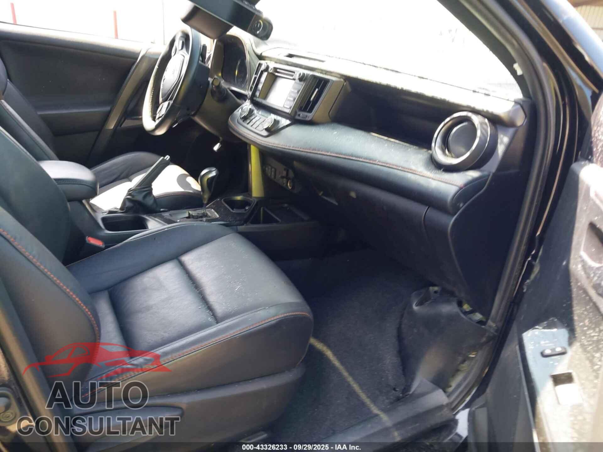 TOYOTA RAV4 2018 - 2T3NFREV3JW503256
