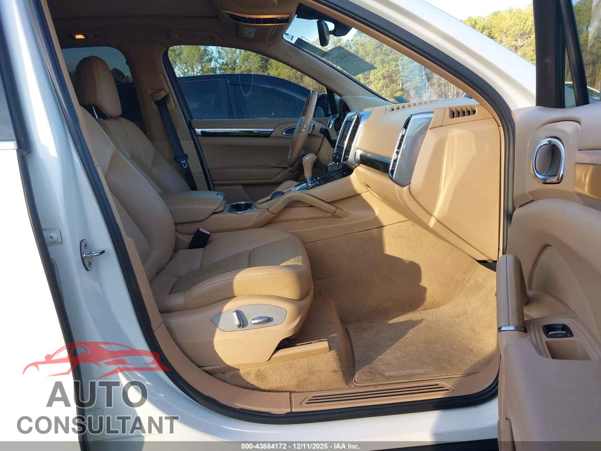 PORSCHE CAYENNE 2012 - WP1AA2A23CLA02338