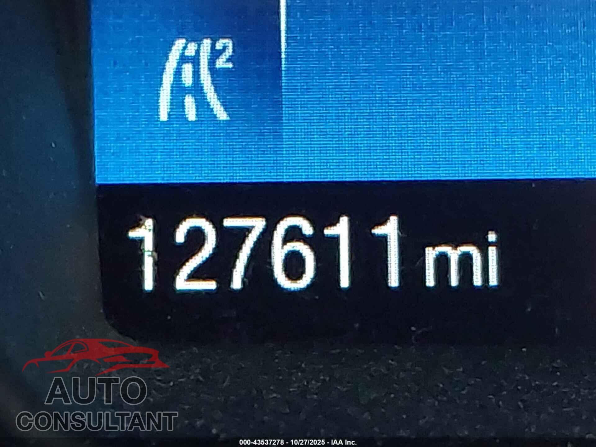 FORD FOCUS 2017 - 1FADP3M27HL248952