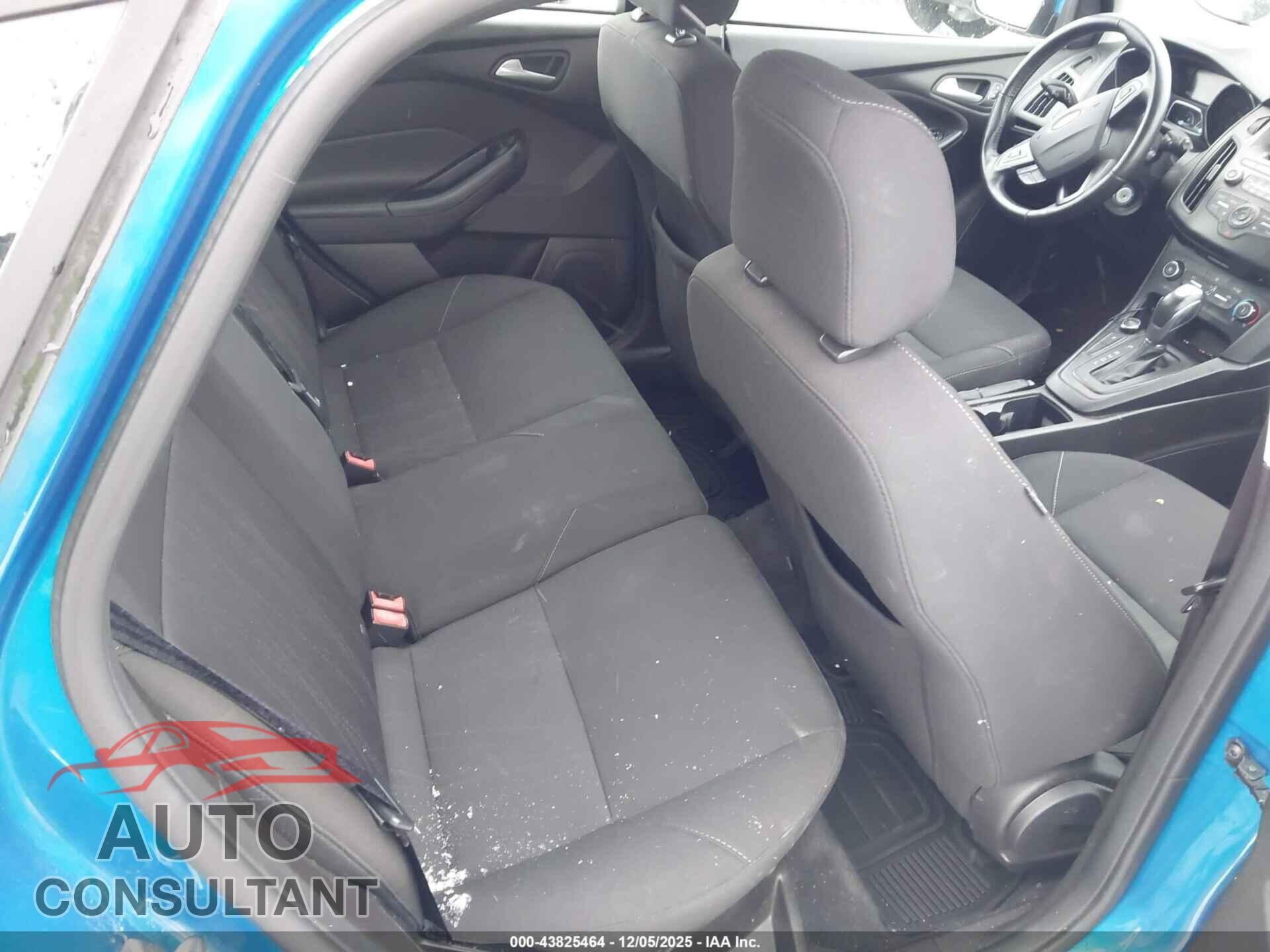 FORD FOCUS 2016 - 1FADP3K22GL279320