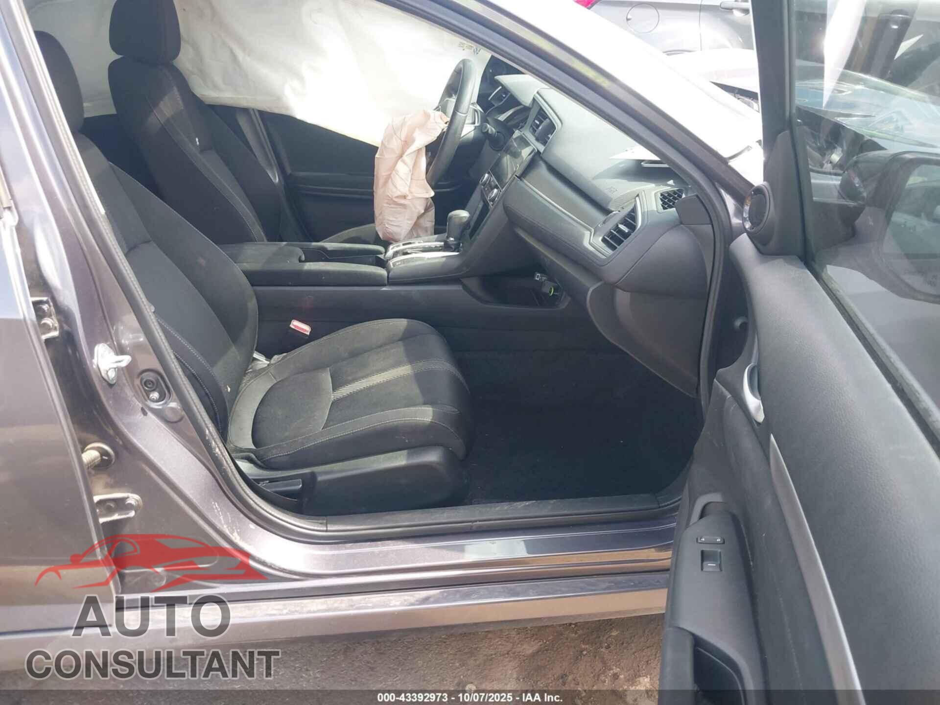 HONDA CIVIC 2017 - 19XFC2F78HE070981