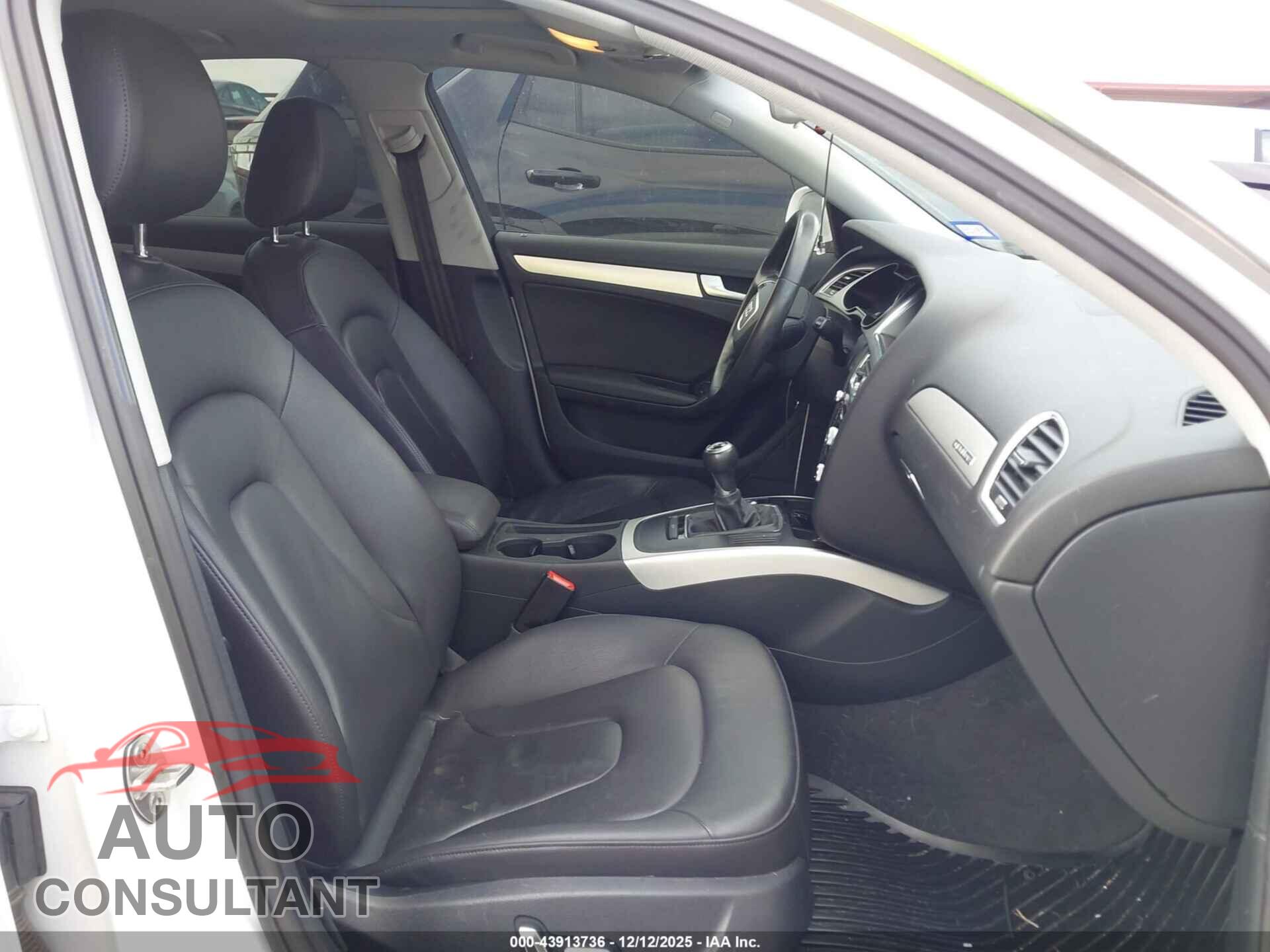 AUDI A4 2013 - WAUDFAFL8DN039819