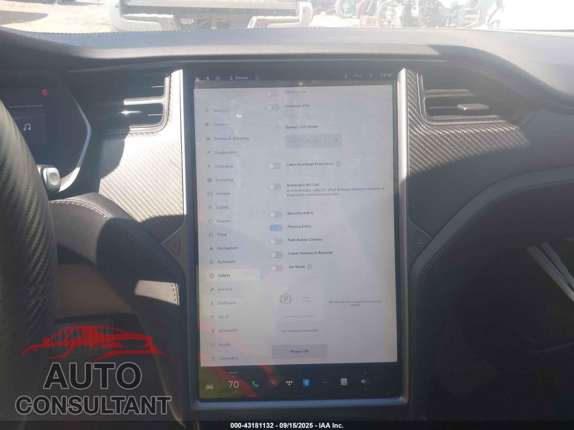 TESLA MODEL S 2018 - 5YJSA1E24JF261107