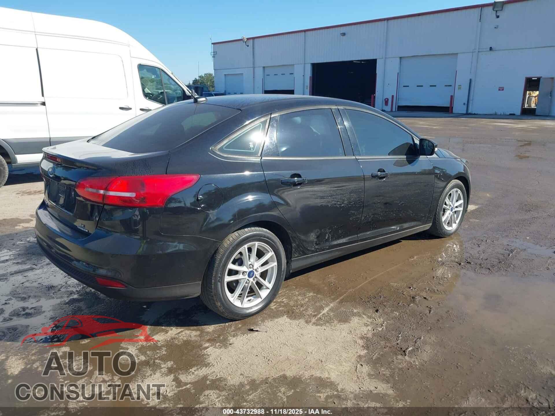 FORD FOCUS 2016 - 1FADP3F26GL402319