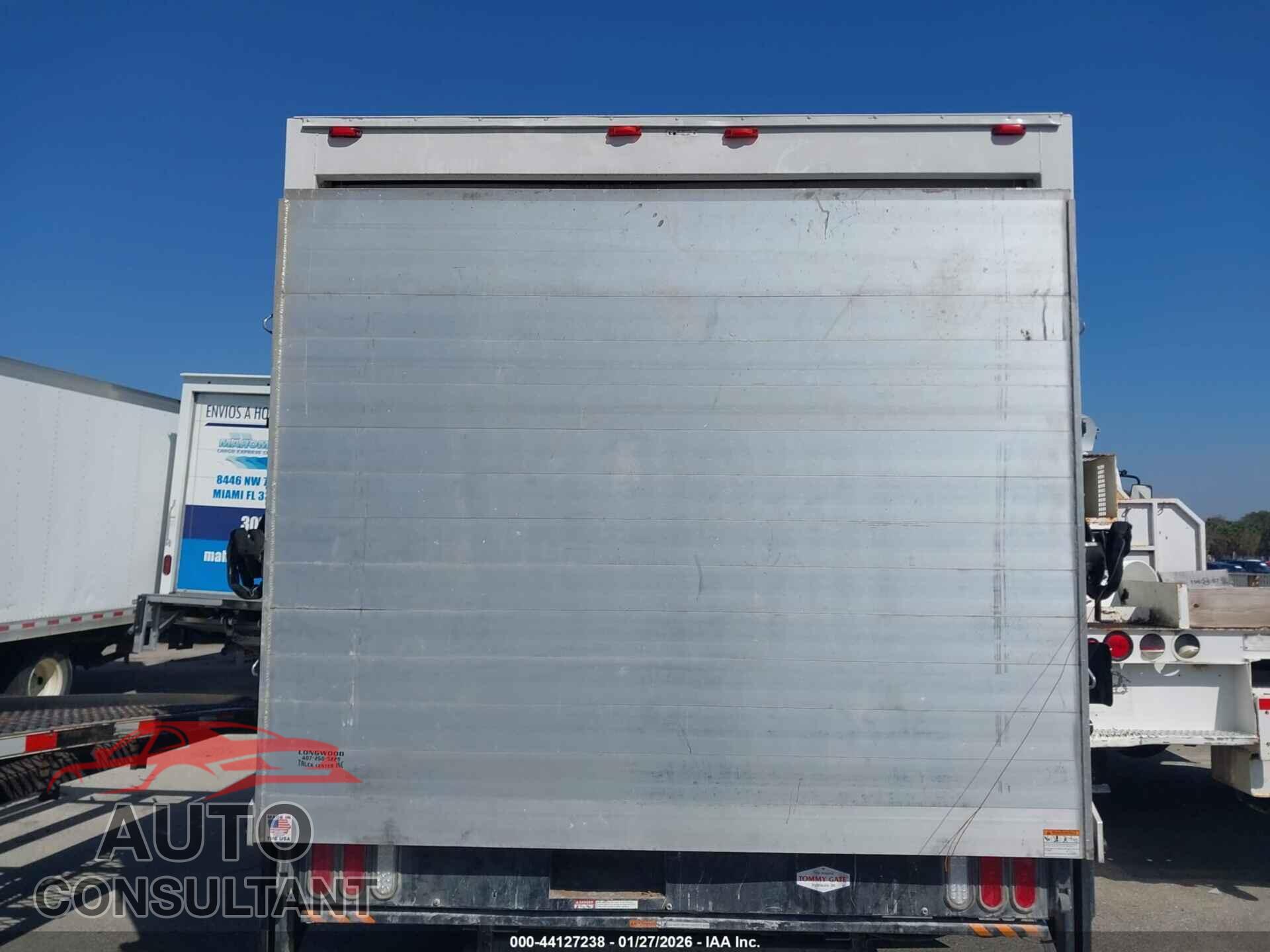 FORD E-350 CUTAWAY 2017 - 1FDWE3F62HDC43396