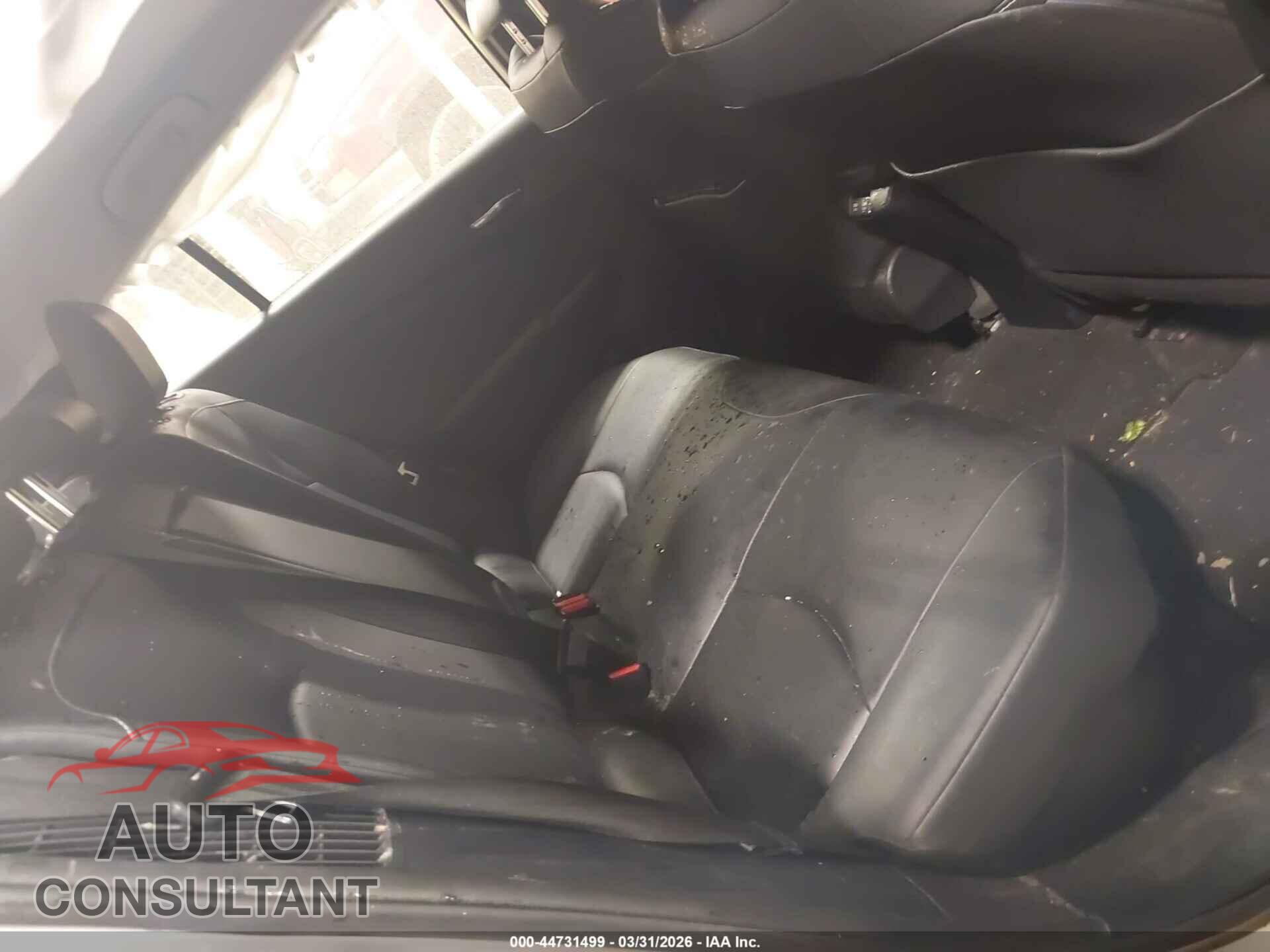TOYOTA PRIUS PRIME 2021 - JTDKAMFP6M3179568