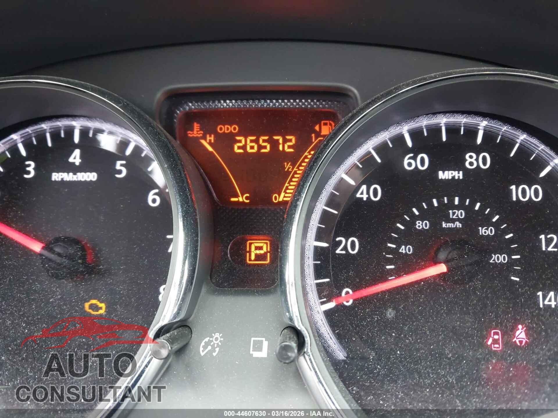 NISSAN VERSA NOTE 2015 - 3N1CE2CP4FL442443