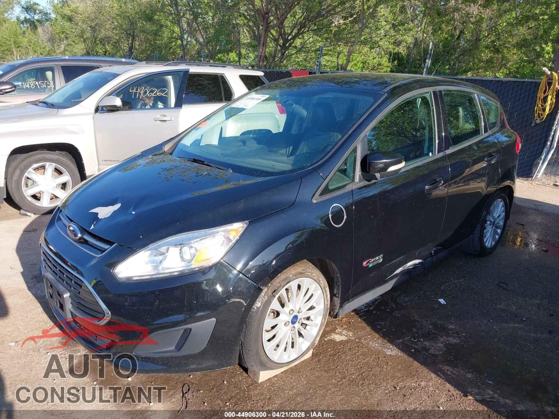 FORD C-MAX ENERGI 2017 - 1FADP5EU3HL115004