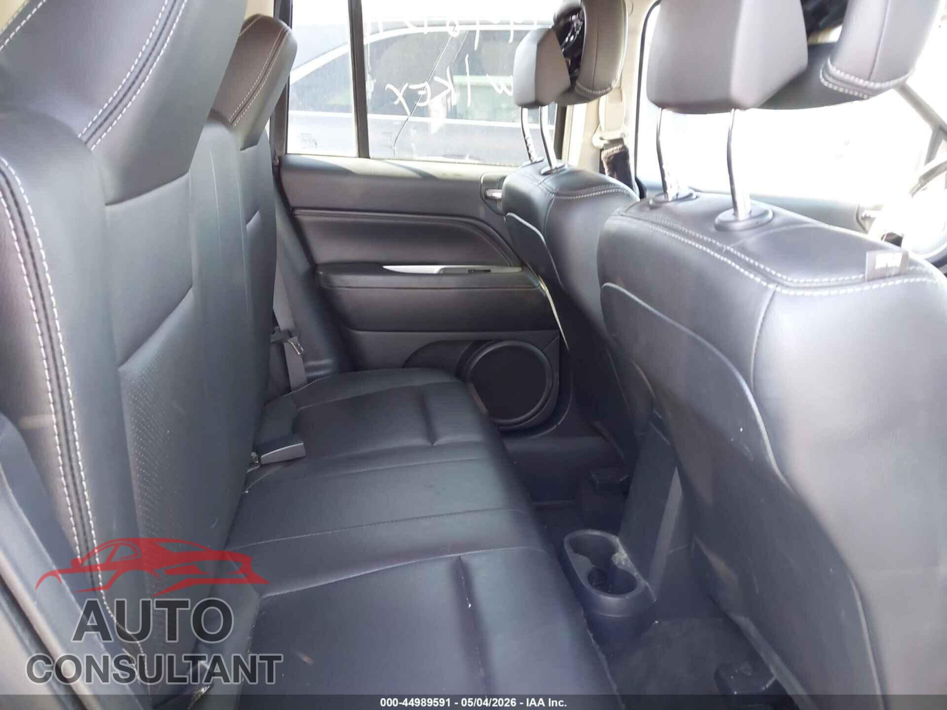 JEEP COMPASS 2017 - 1C4NJCEB9HD156086