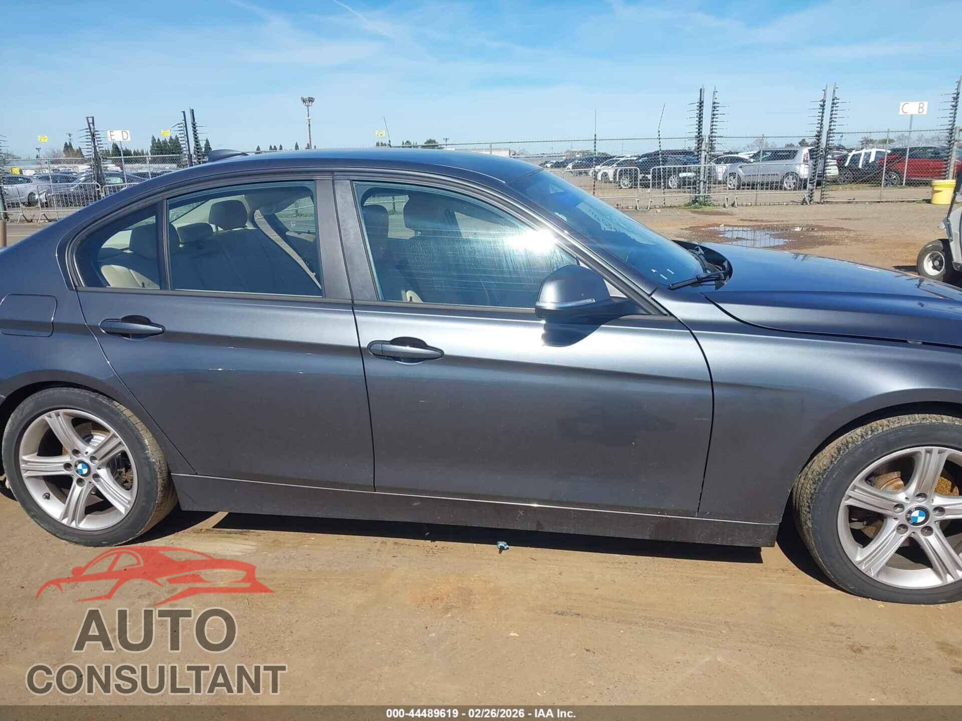 BMW 328I 2014 - WBA3C1C58EK115598