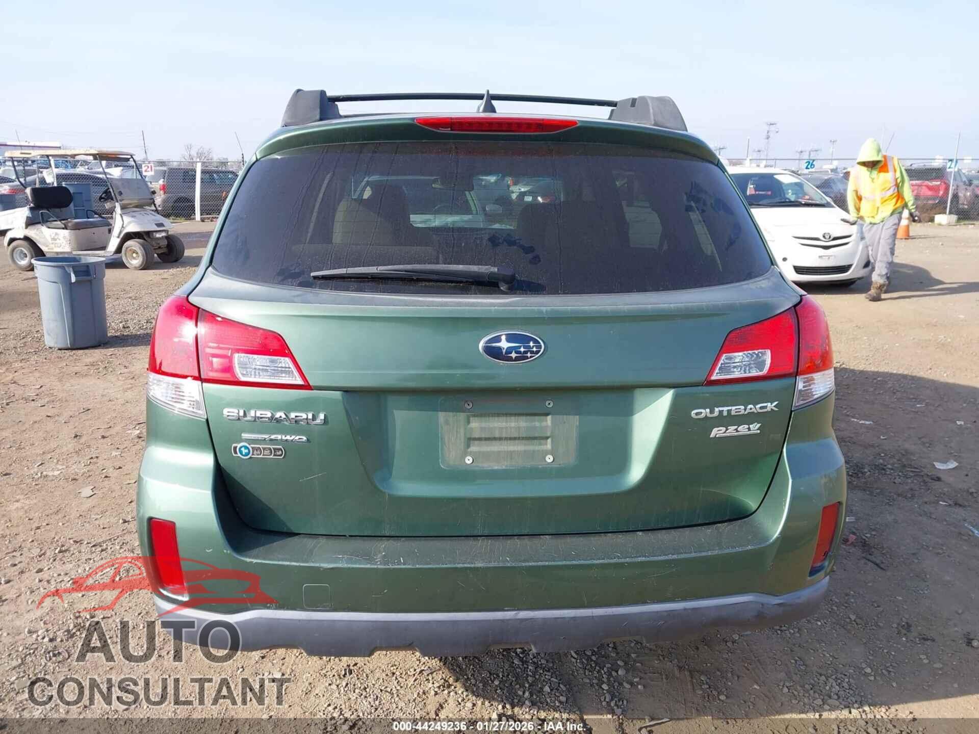 SUBARU OUTBACK 2014 - 4S4BRBCC7E3226487
