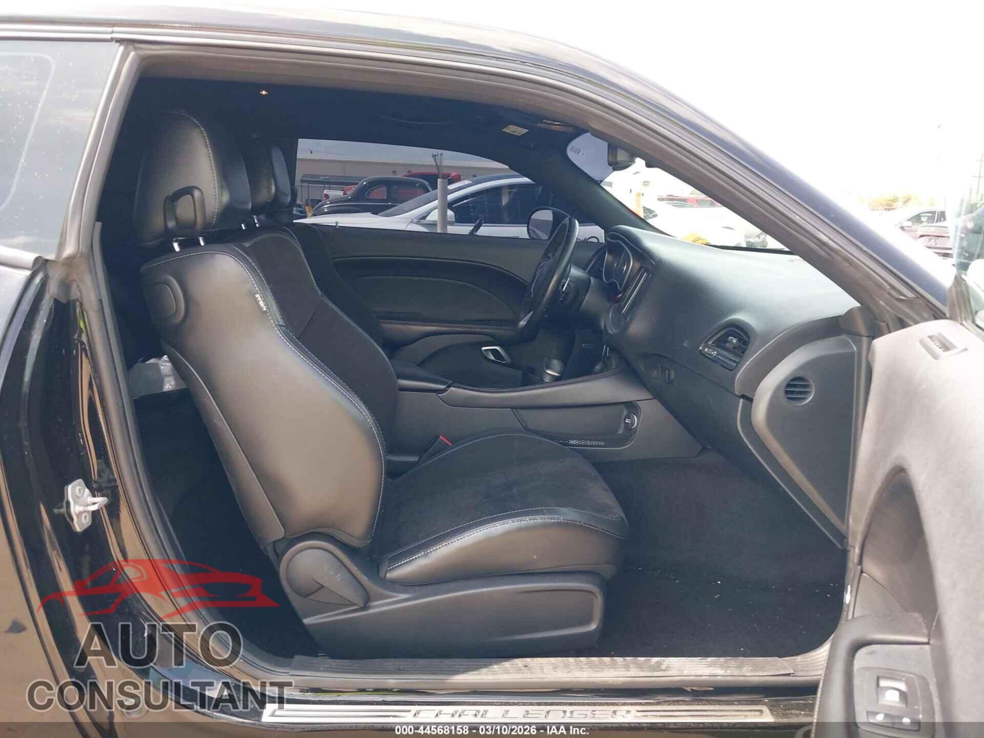 DODGE CHALLENGER 2018 - 2C3CDZAG3JH232949