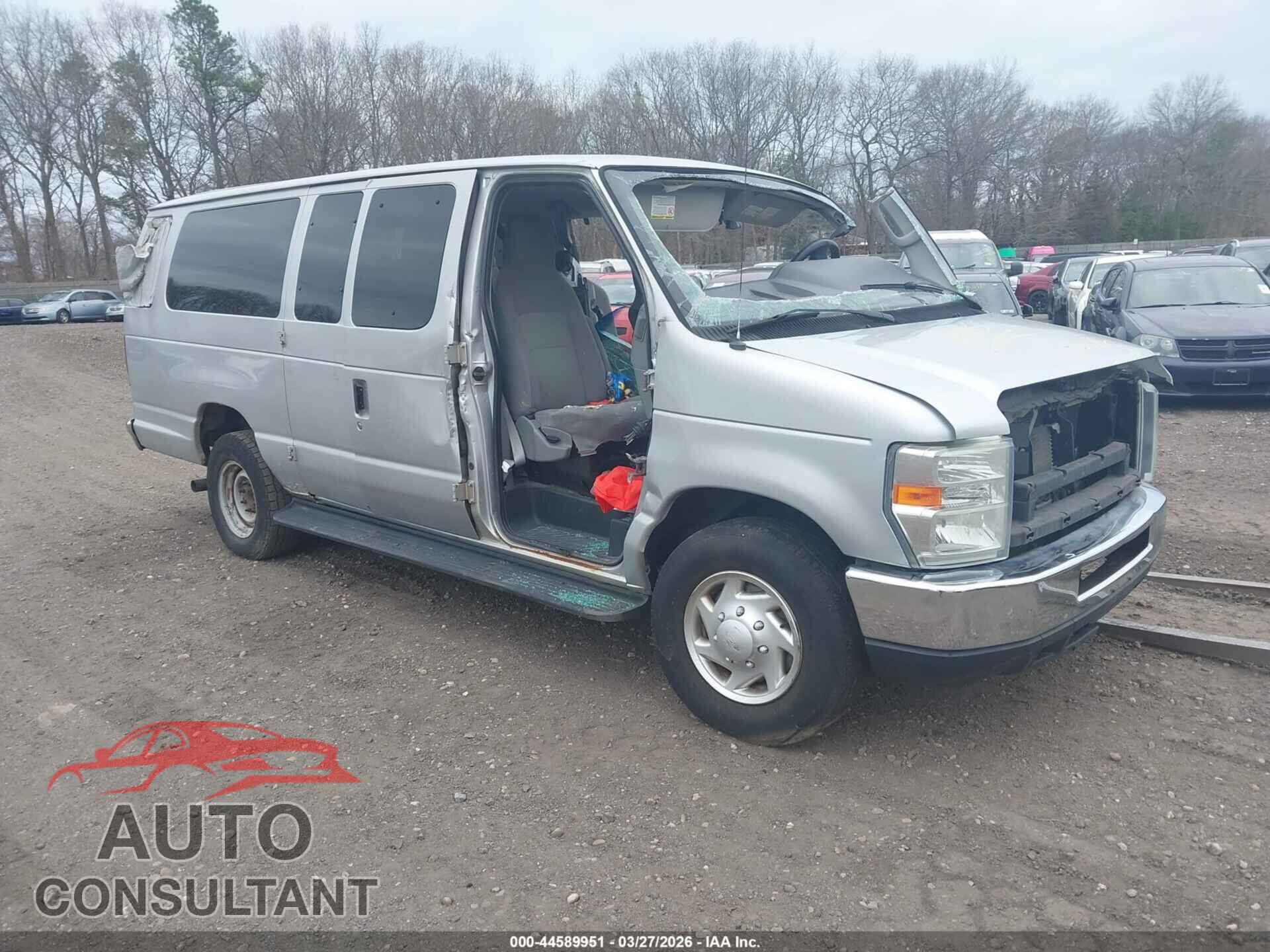 FORD E-350 SUPER DUTY 2011 - 1FBSS3BL9BDA85237