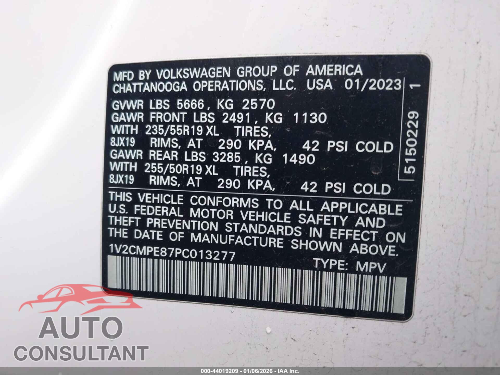 VOLKSWAGEN ID.4 2023 - 1V2CMPE87PC013277