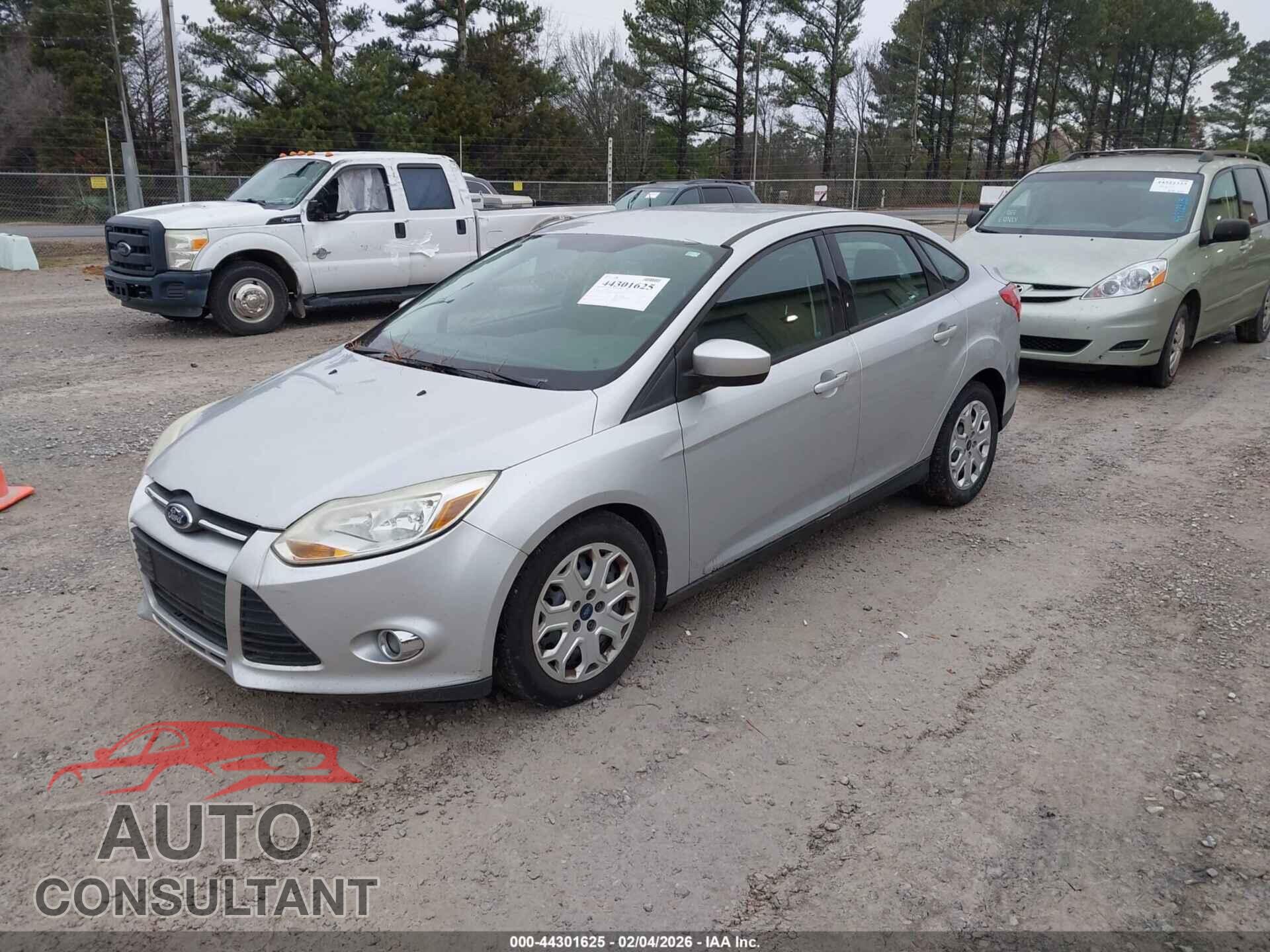 FORD FOCUS 2012 - 1FAHP3F24CL413153
