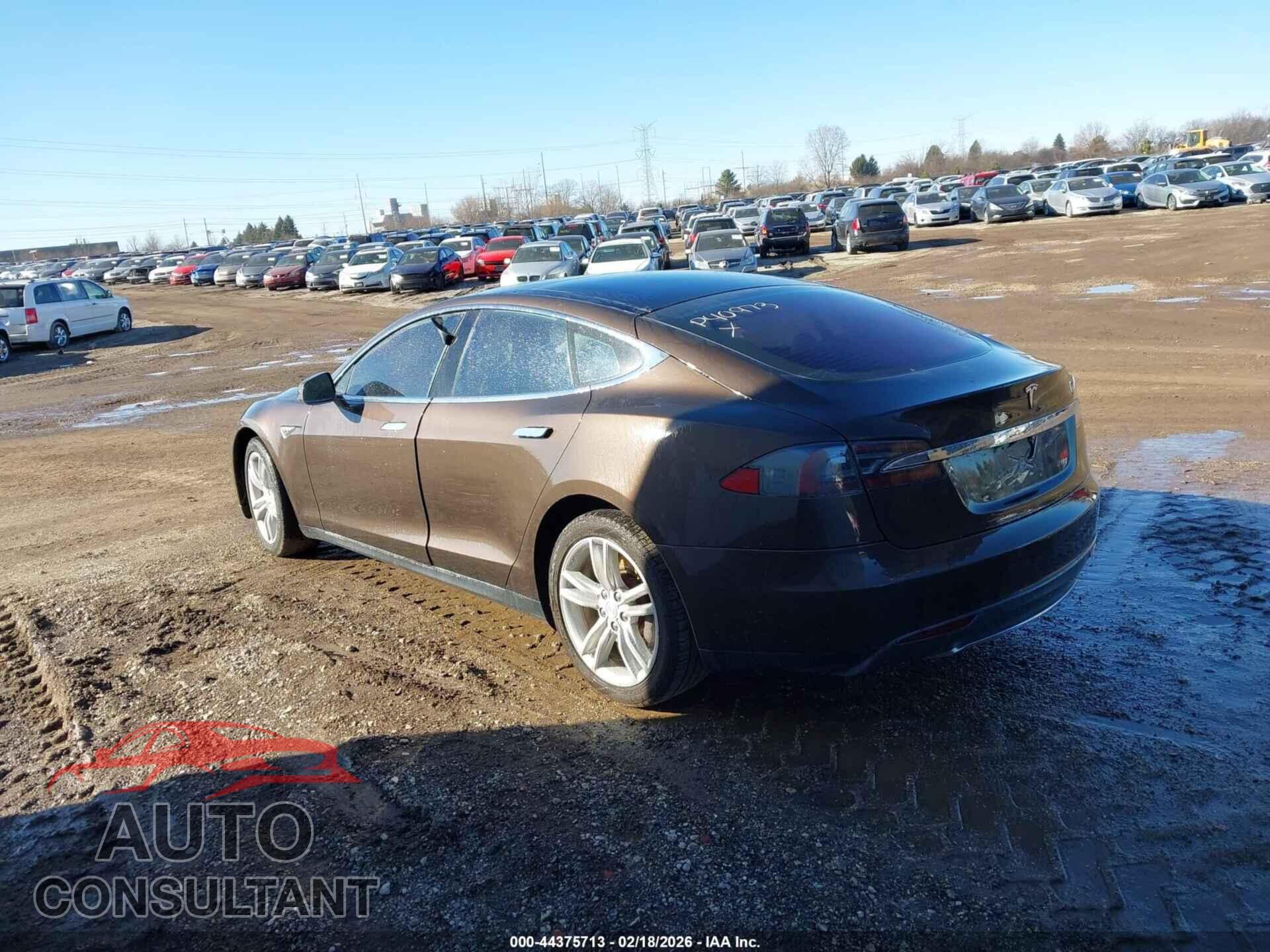 TESLA MODEL S 2014 - 5YJSA1H10EFP40973