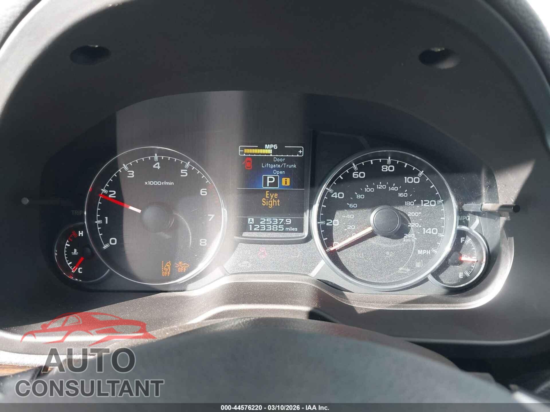 SUBARU OUTBACK 2014 - 4S4BRBPC0E3258658