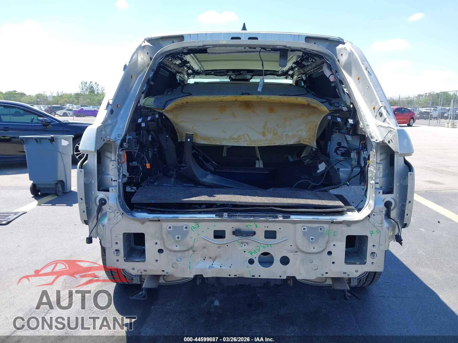 LAND ROVER RANGE ROVER 2018 - SALGS5RE6JA389963