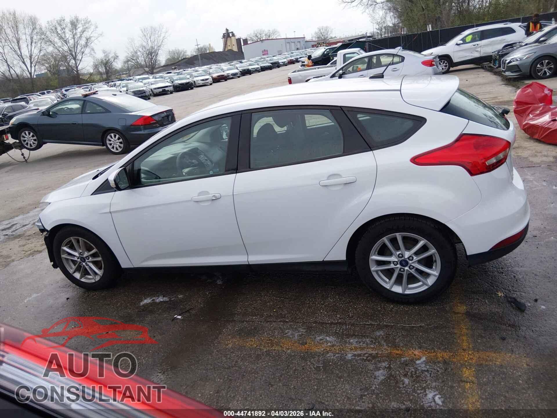 FORD FOCUS 2017 - 1FADP3K2XHL214488