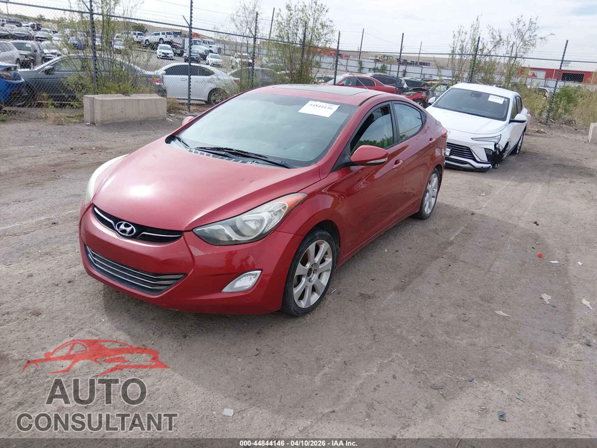 HYUNDAI ELANTRA 2013 - KMHDH4AE2DU663964