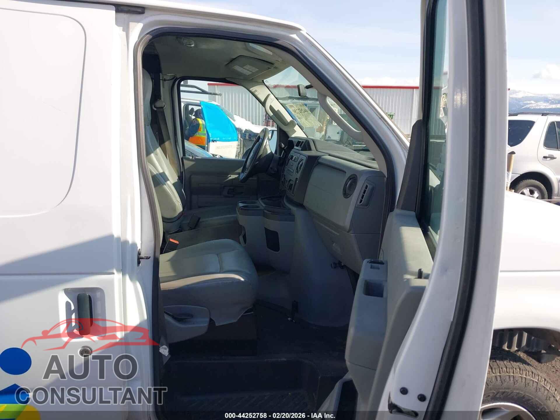 FORD E-150 2013 - 1FTNE1EW3DDA38489