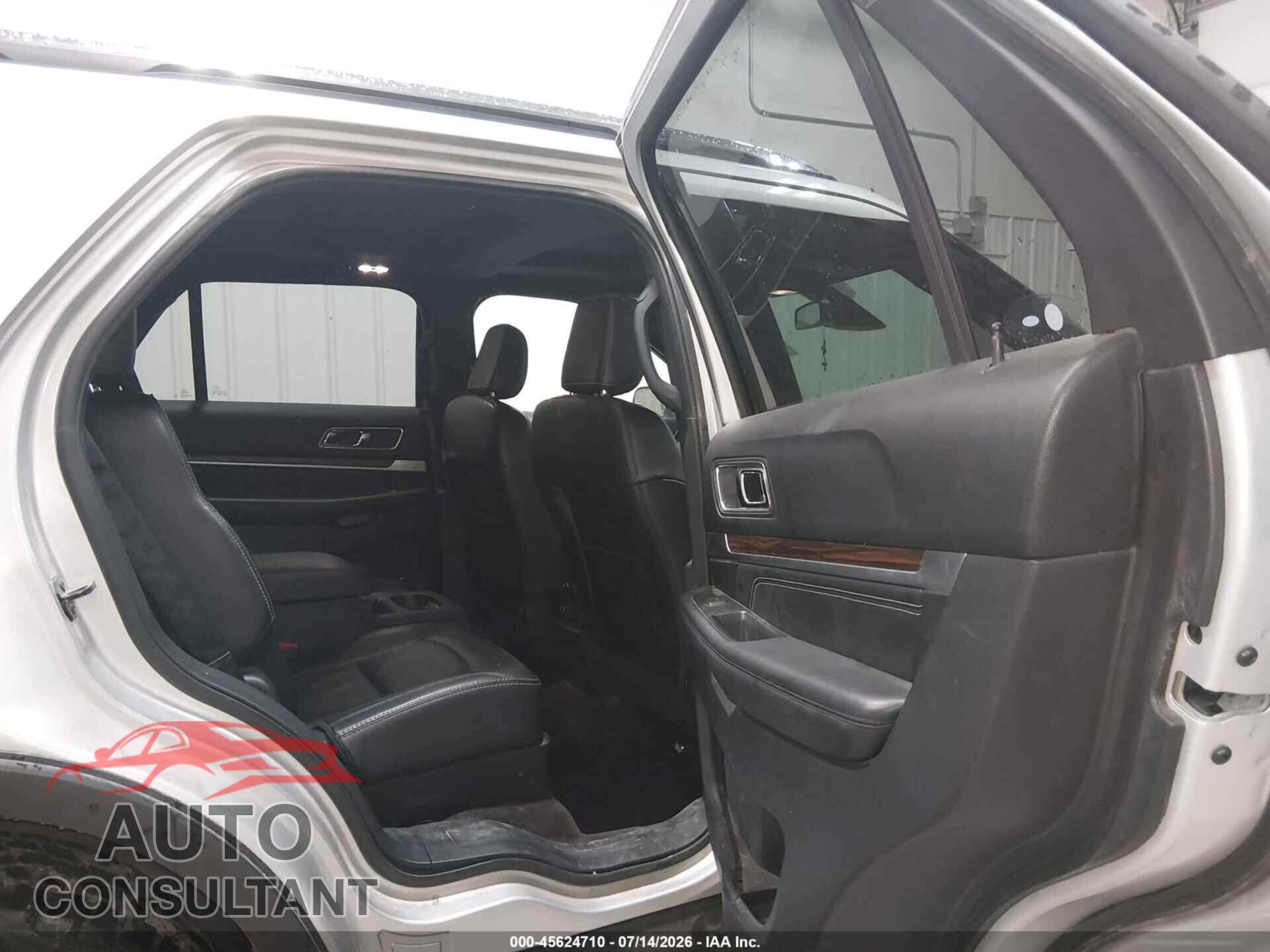 FORD EXPLORER 2018 - 1FM5K8F86JGB66264