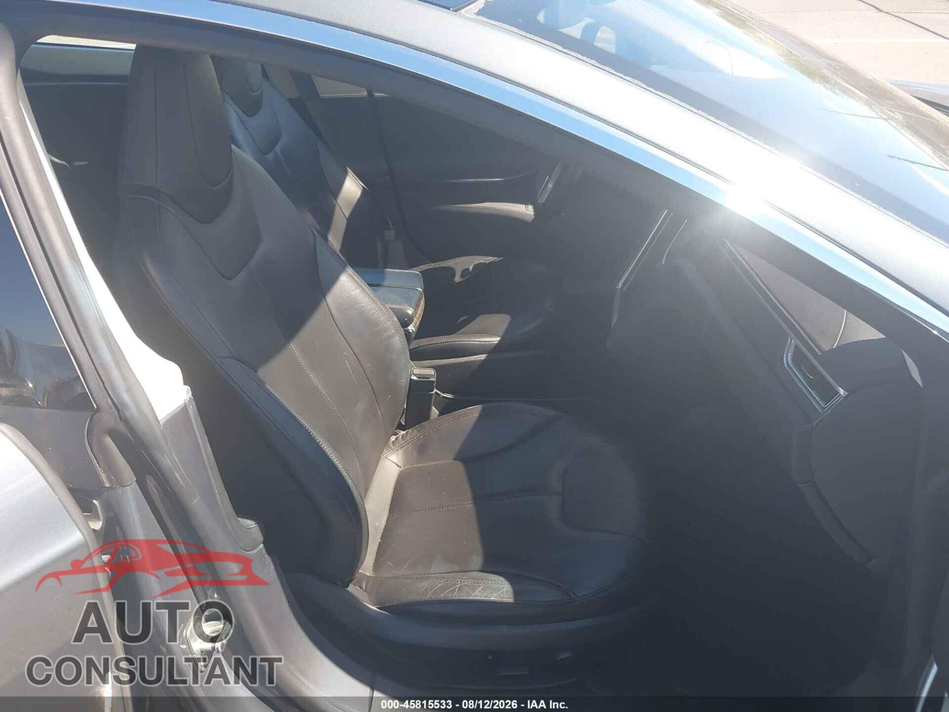 TESLA MODEL S 2013 - 5YJSA1CG4DFP03659