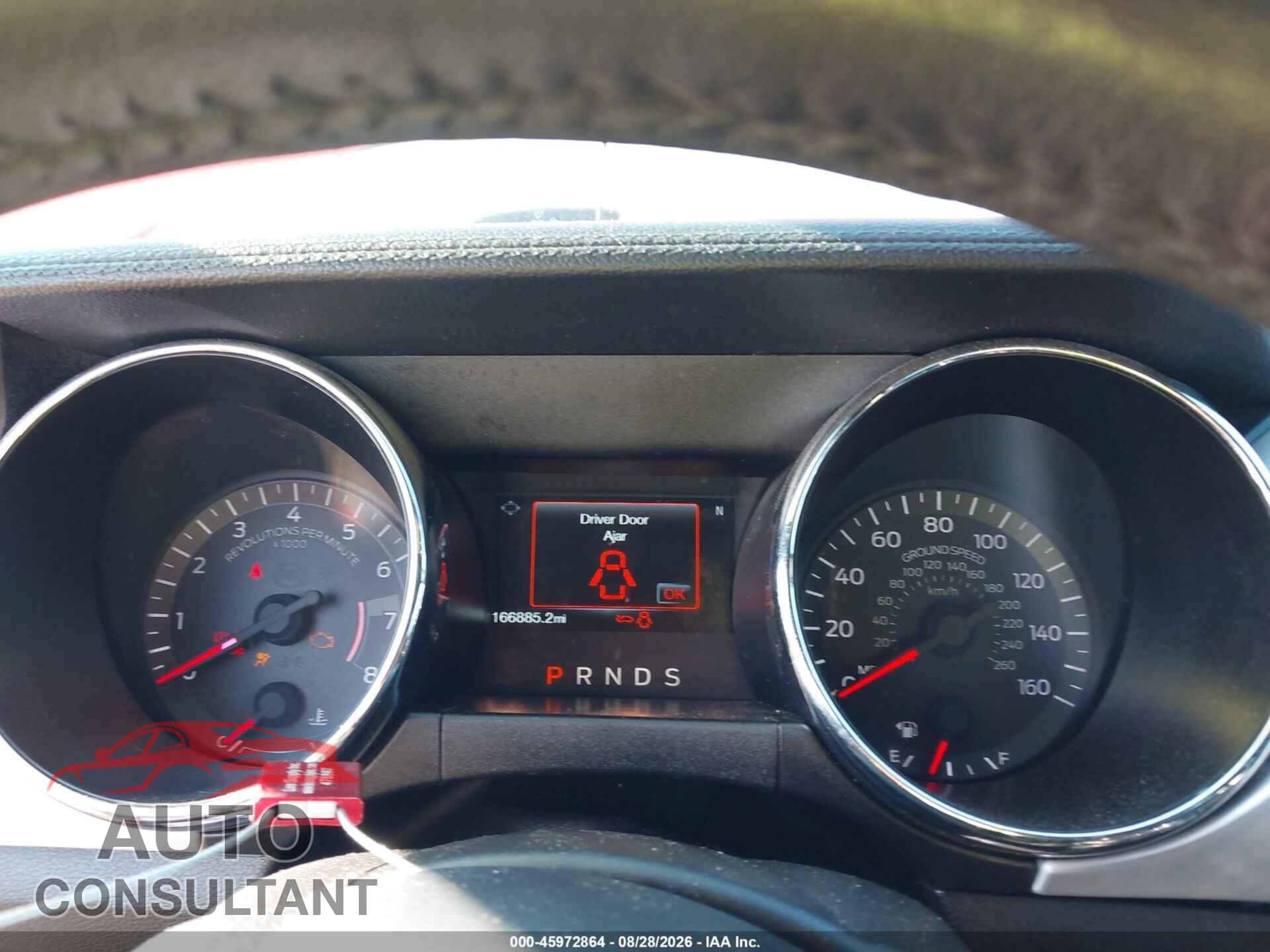 FORD MUSTANG 2015 - 1FA6P8TH8F5305656