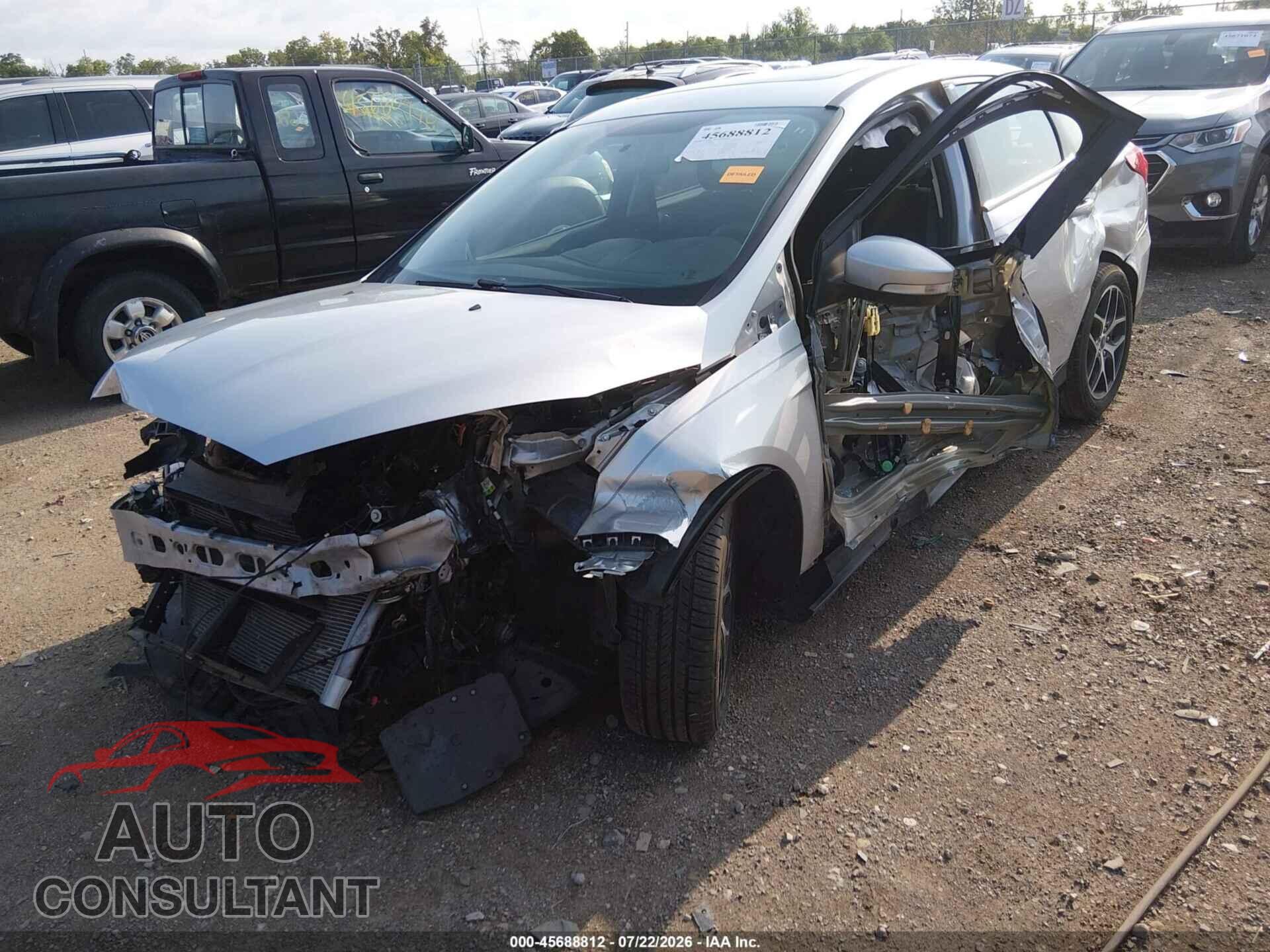 FORD FOCUS 2017 - 1FADP3H2XHL269840