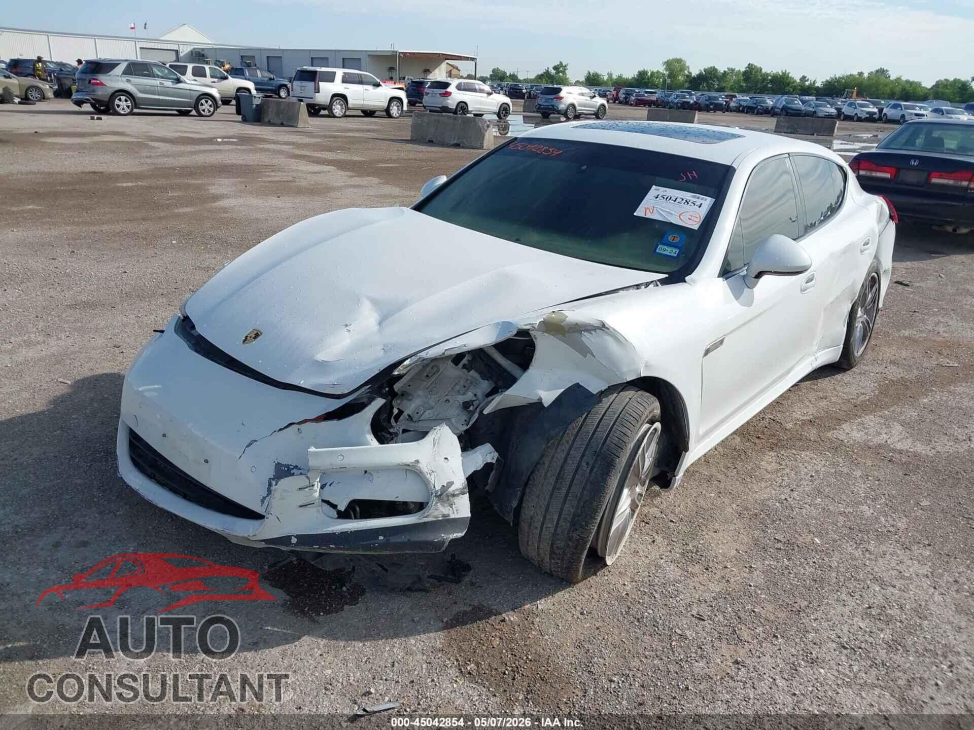 PORSCHE PANAMERA 2014 - WP0AA2A76EL008859