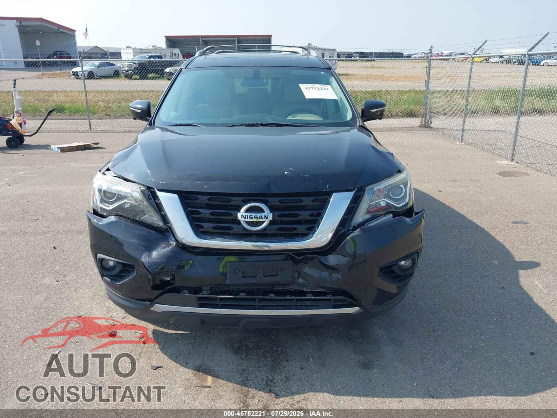 NISSAN PATHFINDER 2017 - 5N1DR2MM7HC600035