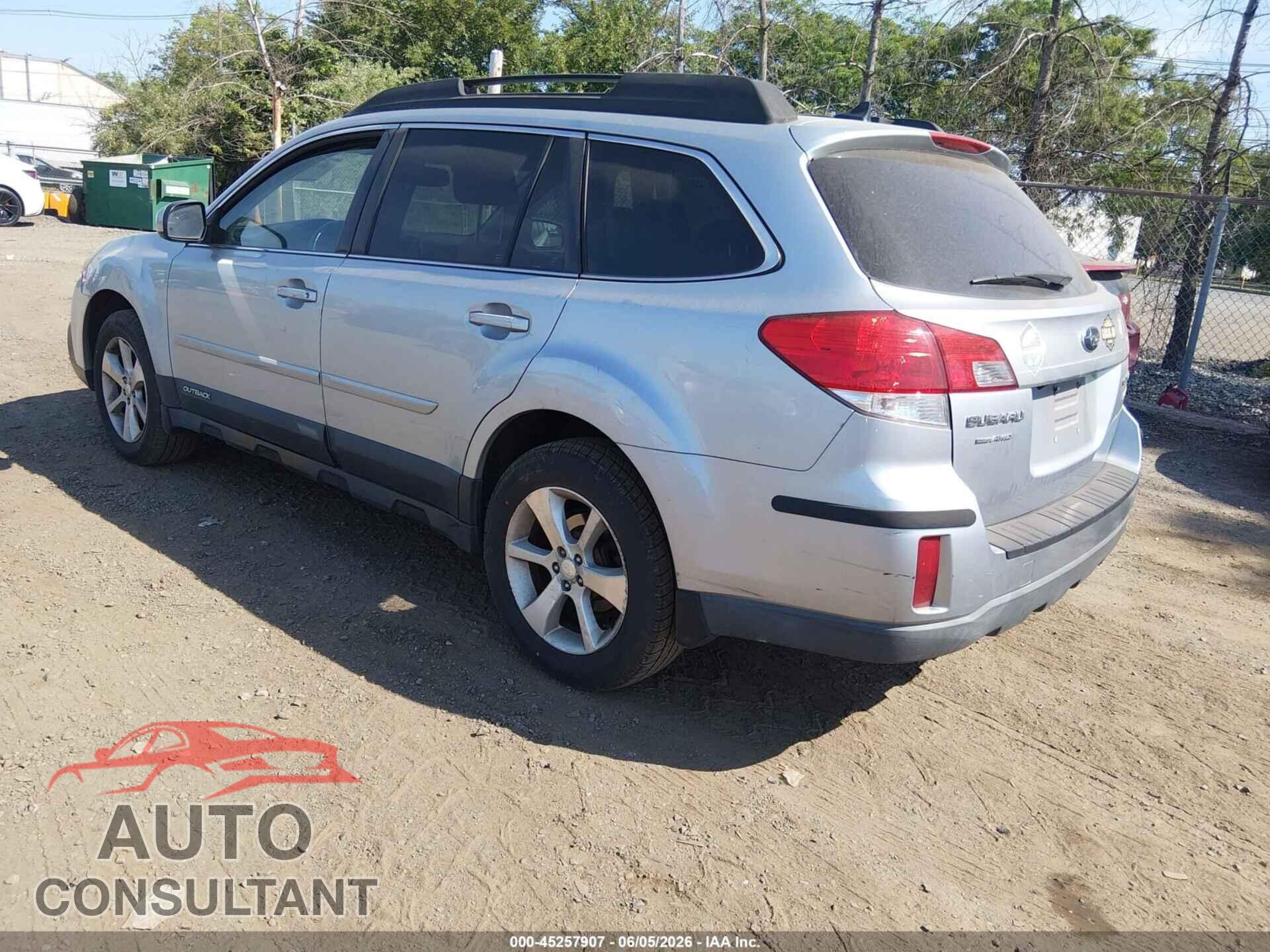 SUBARU OUTBACK 2013 - 4S4BRBPCXD3242031