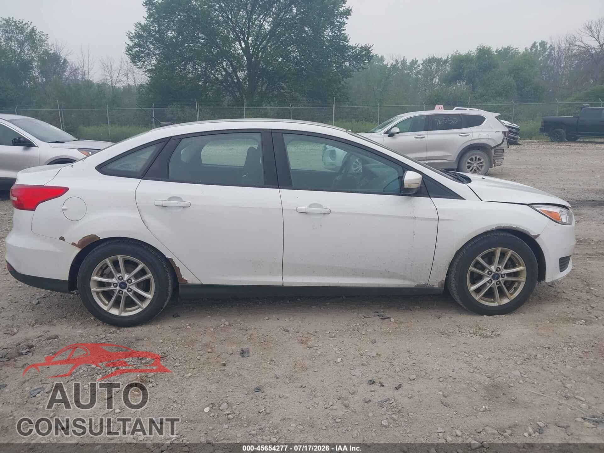 FORD FOCUS 2016 - 1FADP3F2XGL298045