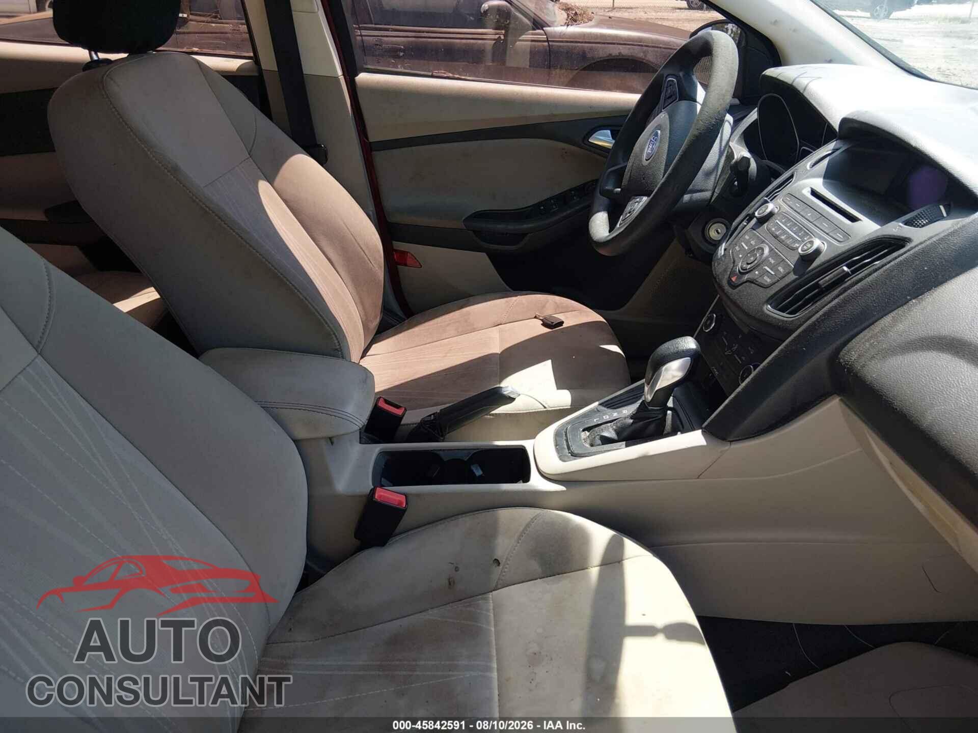 FORD FOCUS 2017 - 1FADP3F29HL229204