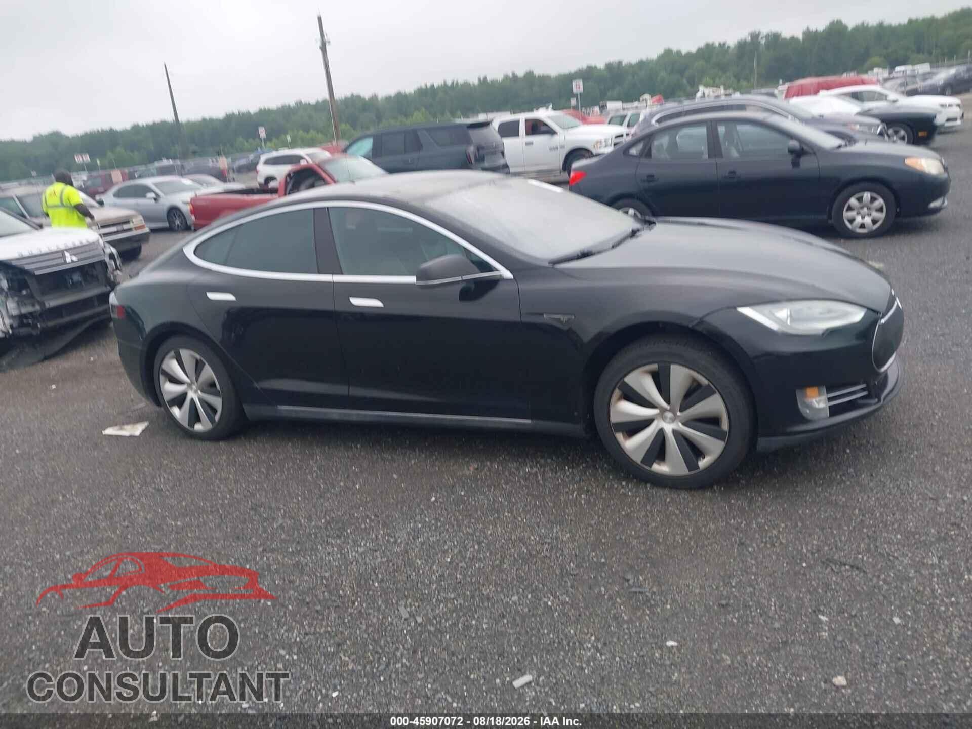 TESLA MODEL S 2013 - 5YJSA1CG2DFP14630