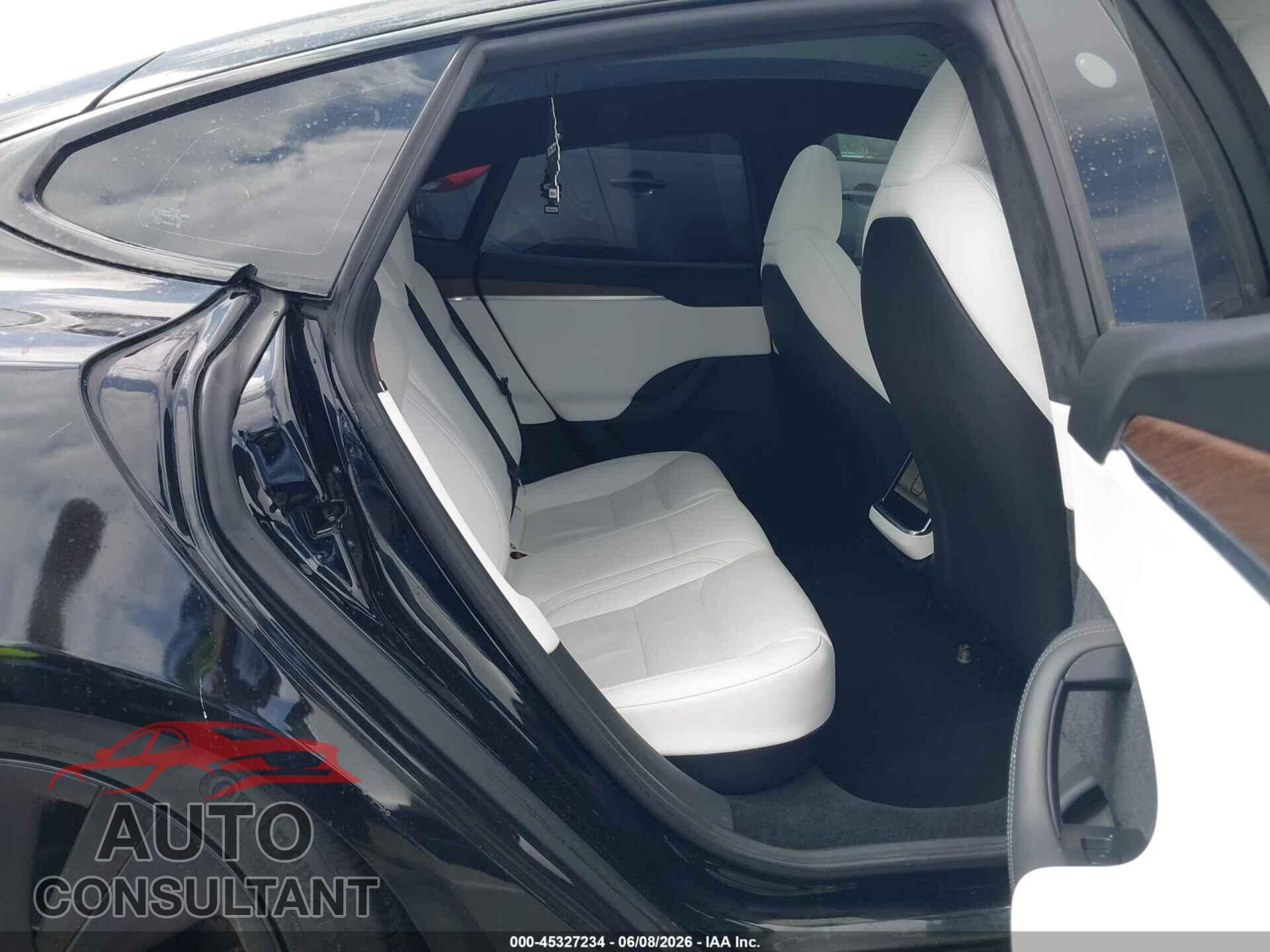 TESLA MODEL S 2022 - 5YJSA1E58NF487344