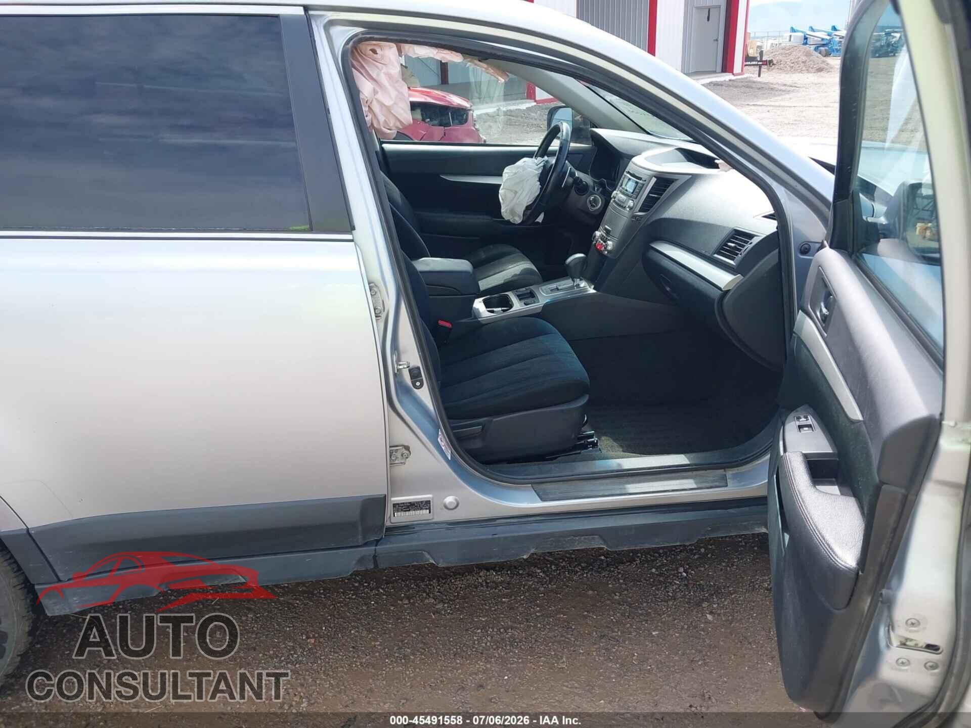 SUBARU OUTBACK 2013 - 4S4BRBCC3D3315097