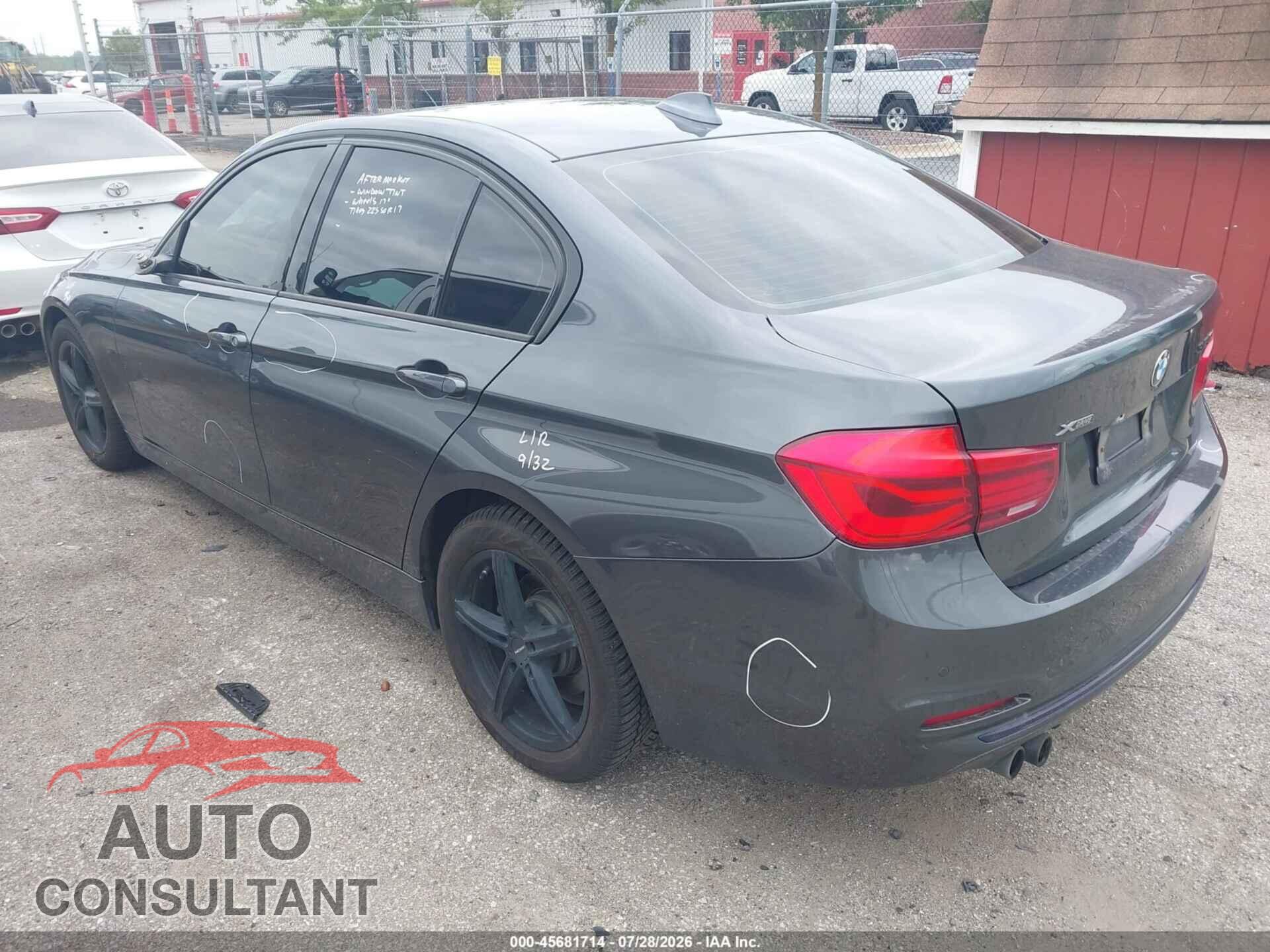 BMW 328I 2016 - WBA8E3G52GNU03107