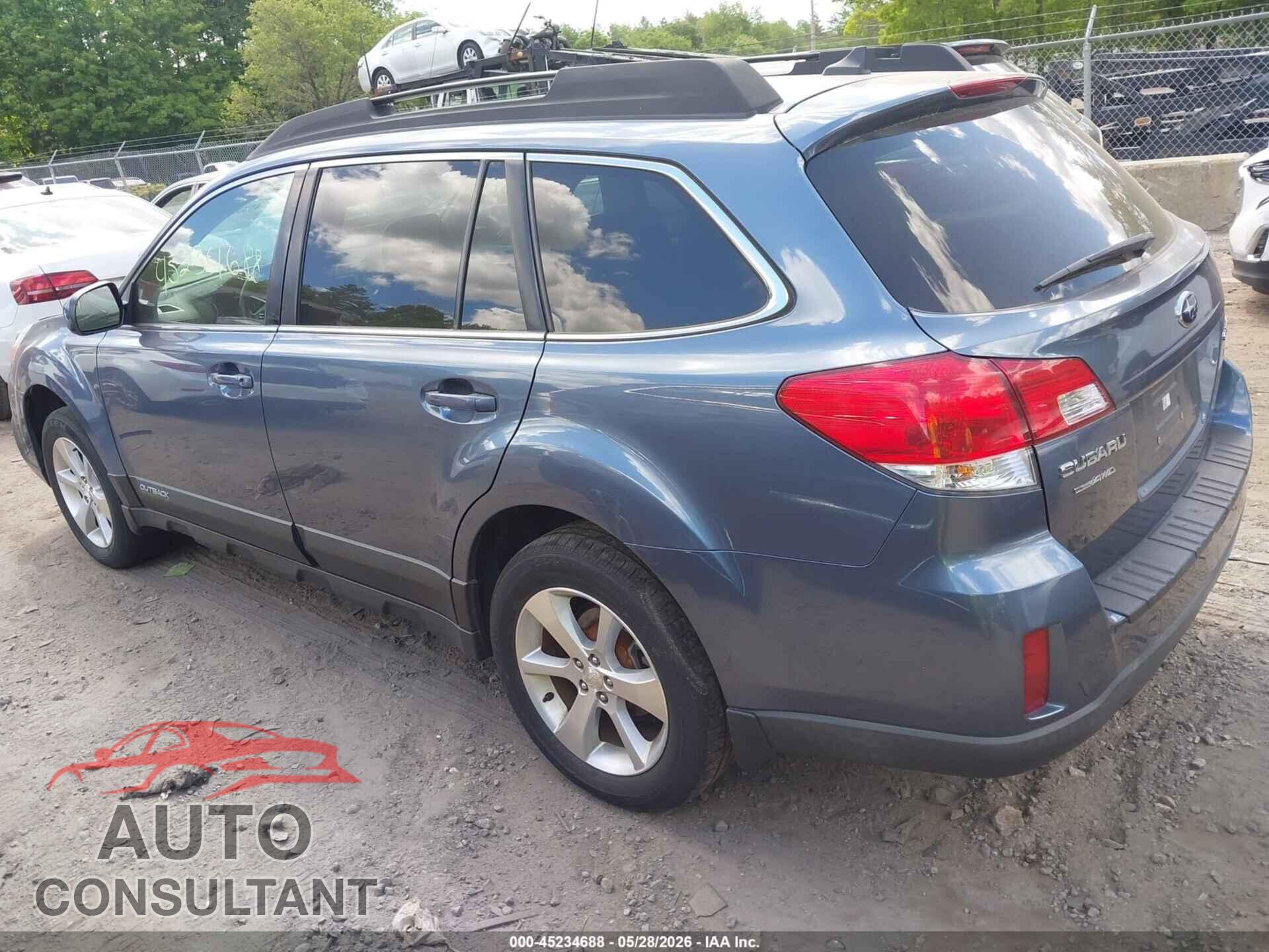 SUBARU OUTBACK 2013 - 4S4BRBKC2D3242001
