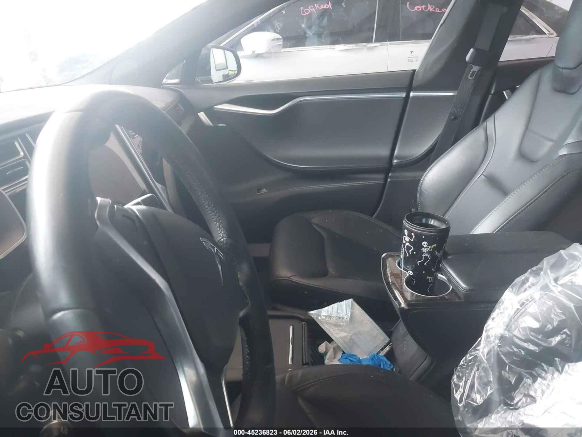 TESLA MODEL S 2016 - 5YJSA1E25GF154656